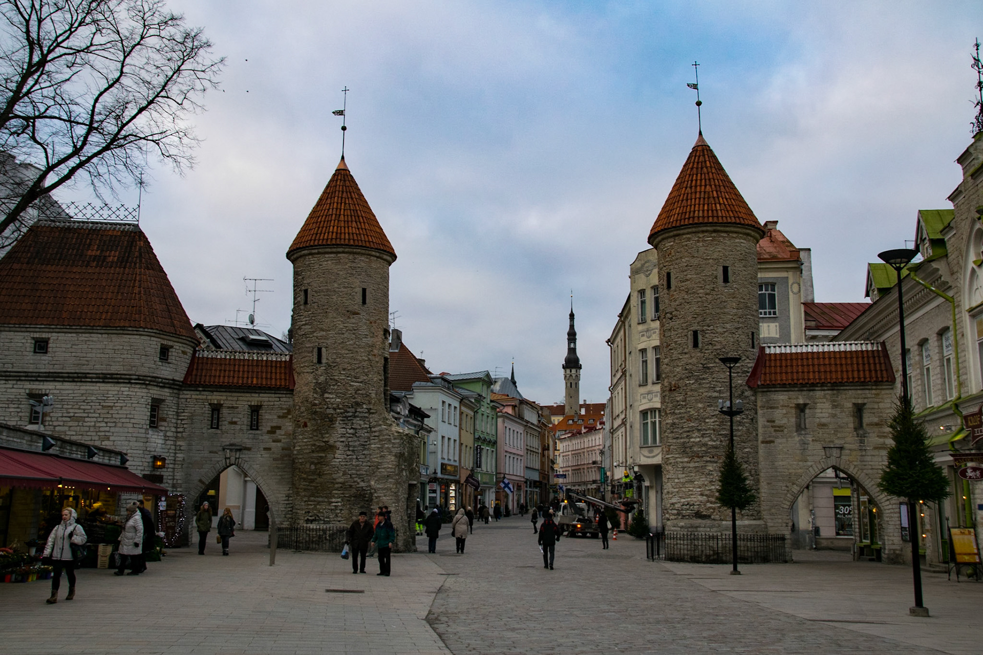 Viru Gate, Tallinn
