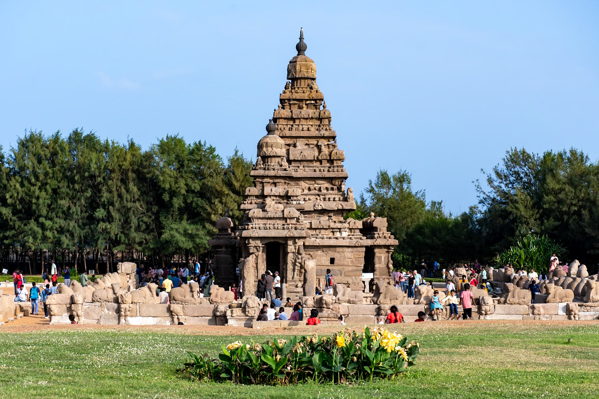 Shore Temple, Mahabalipuram (8th C)