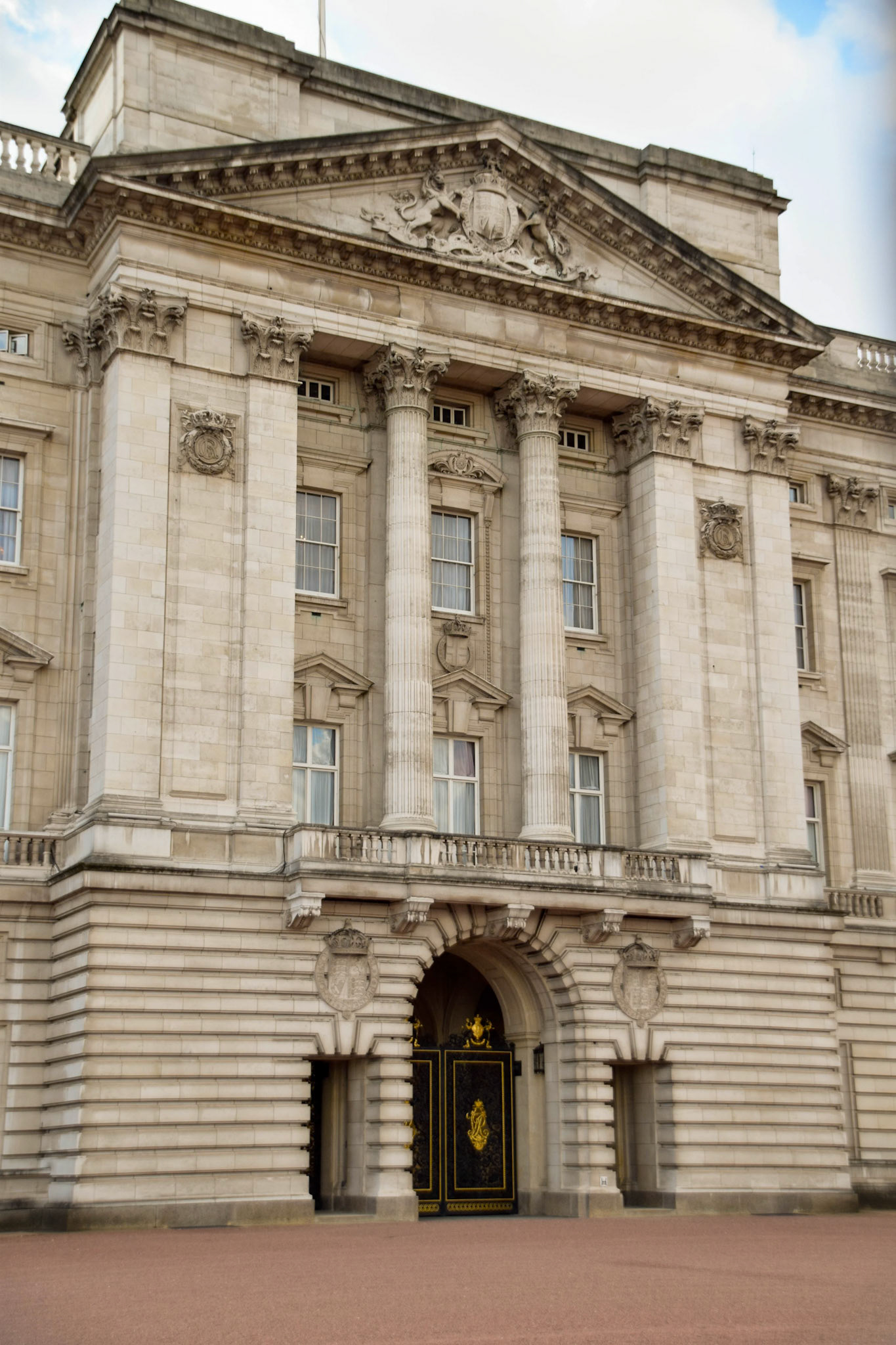 Buckingham Palace (19th Century CE), London