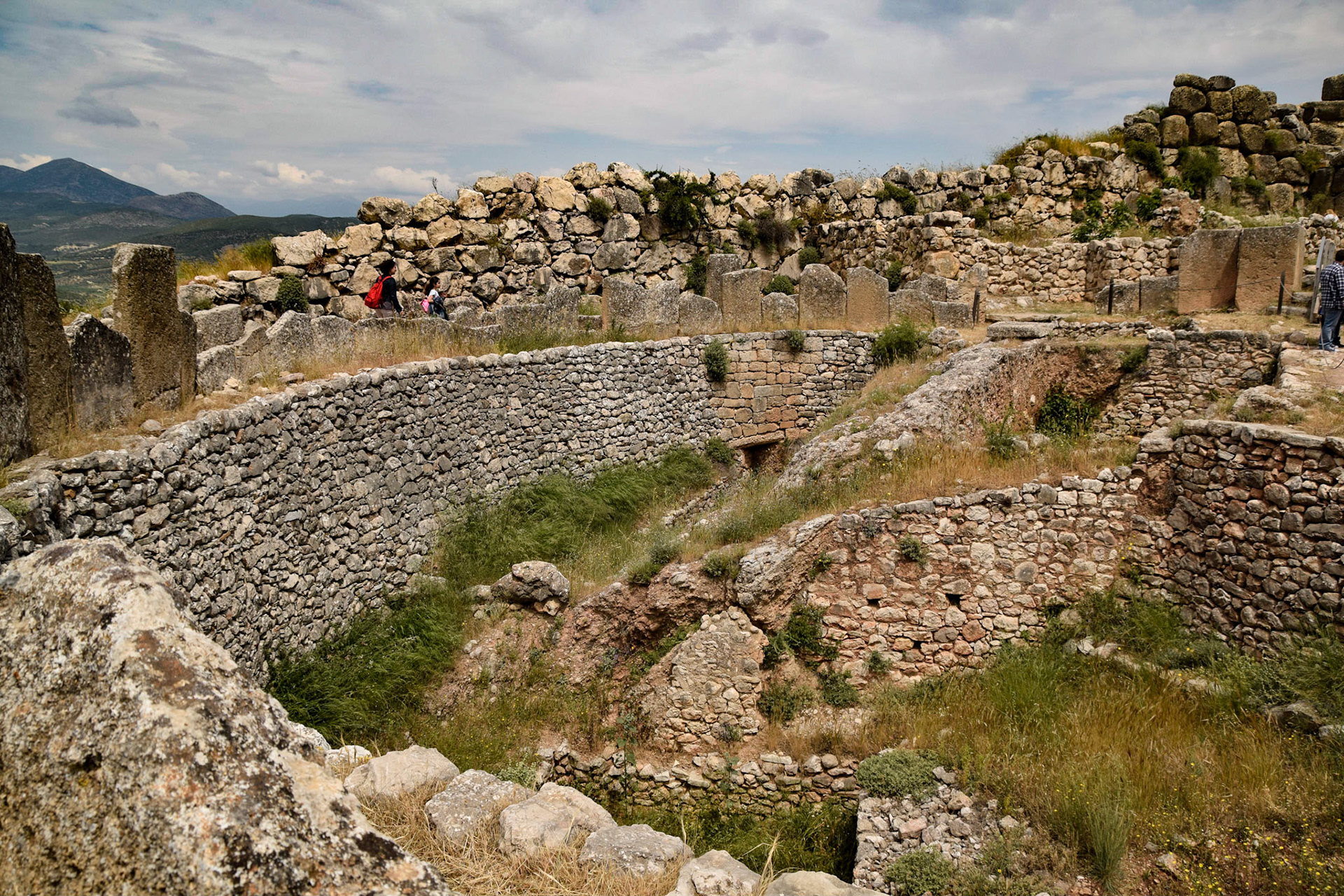 Circular tomb, Mycenae