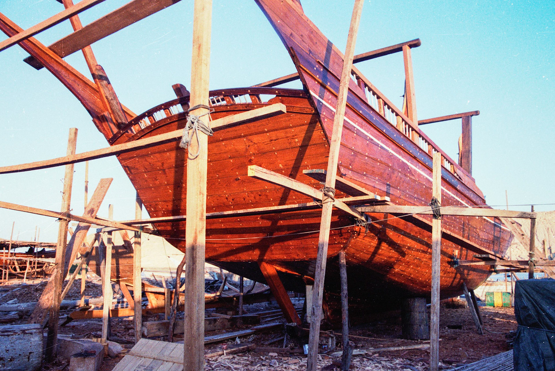 Traditional dhow building, Sur