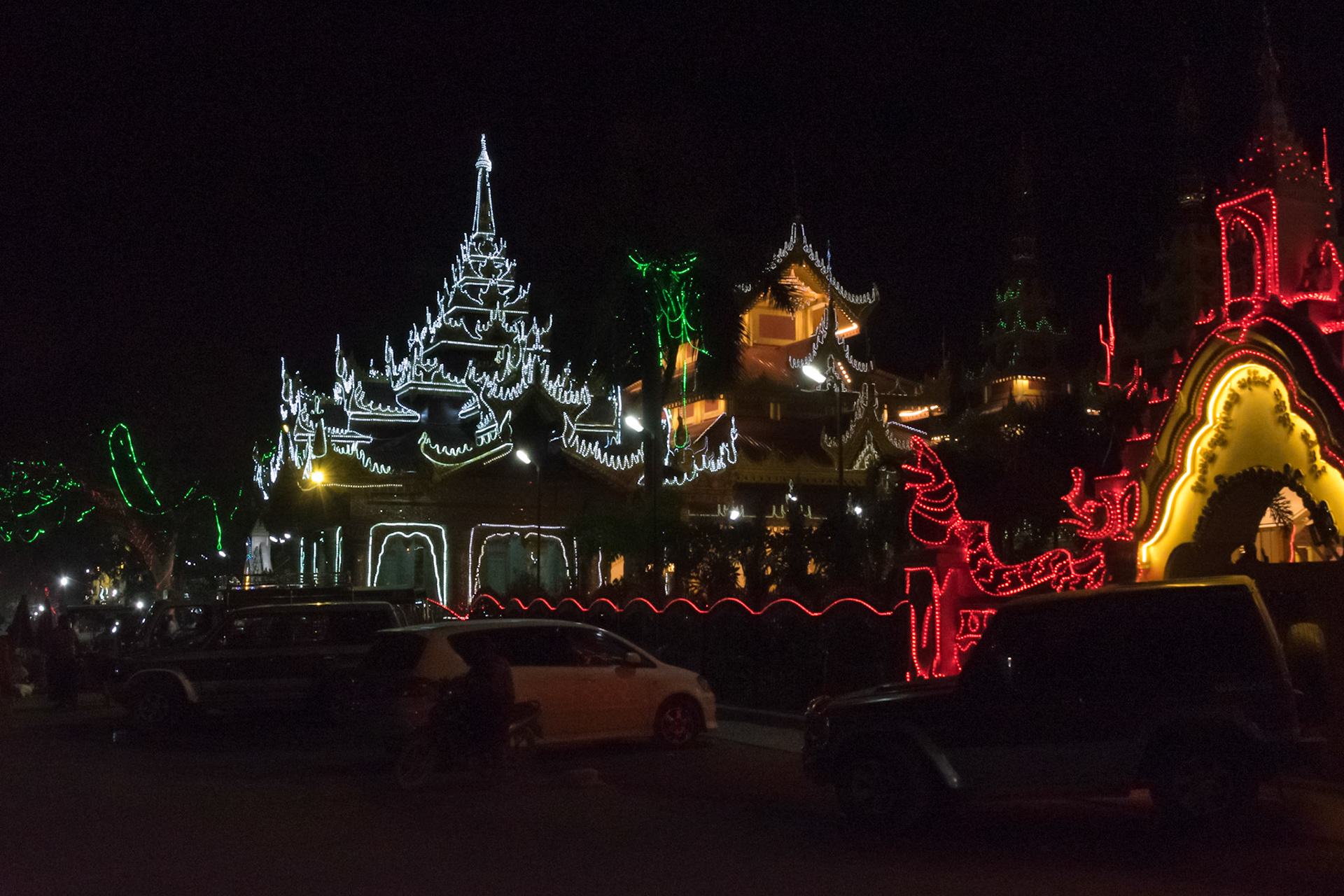 Pagoda festival, Mandalay