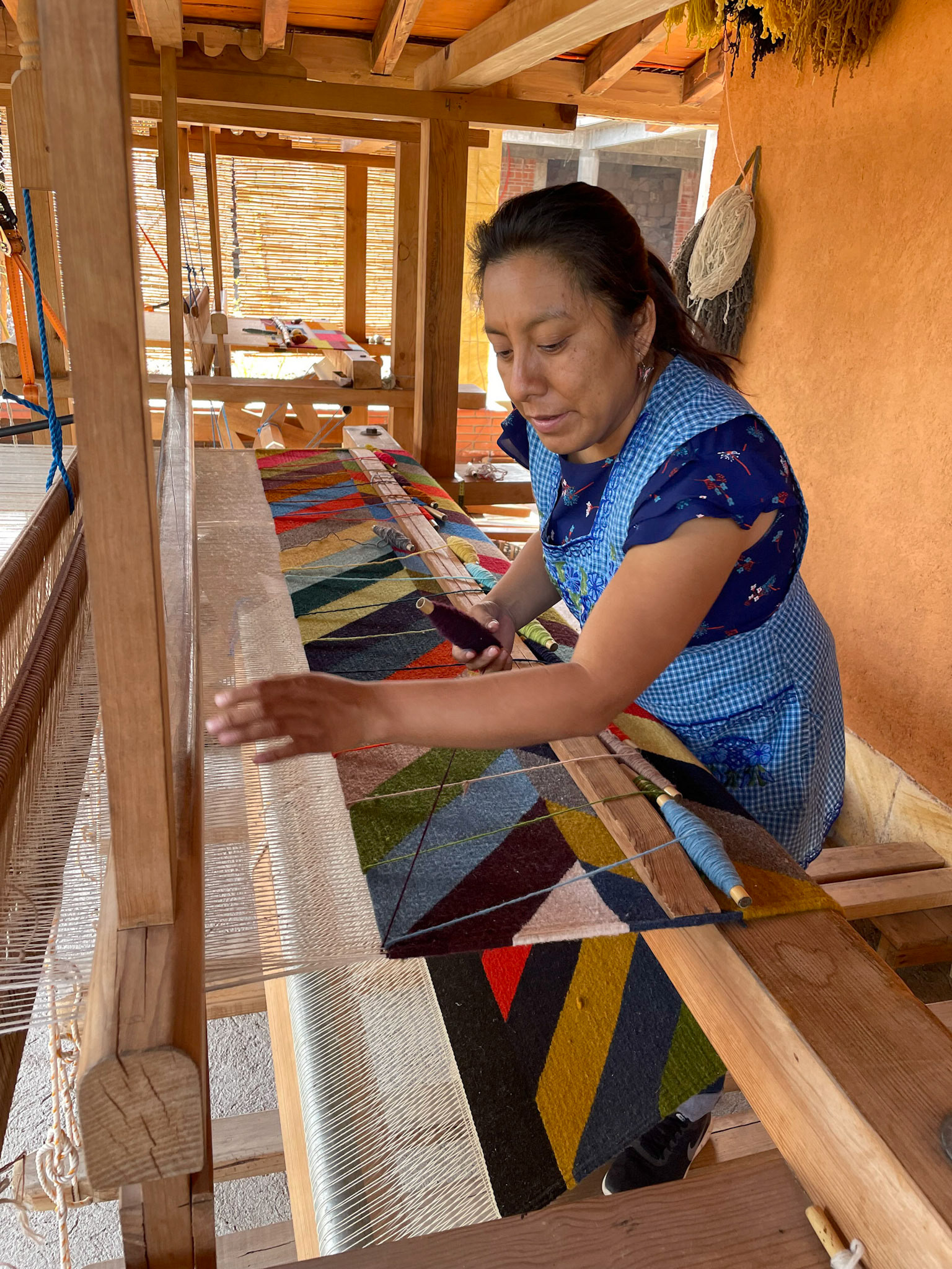 Weaving demonstration, Teotitlan del Valle, Mexico