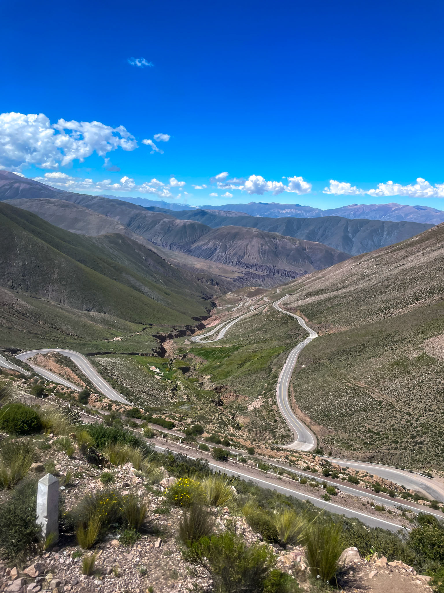 Mountain scenery, en route to Salta