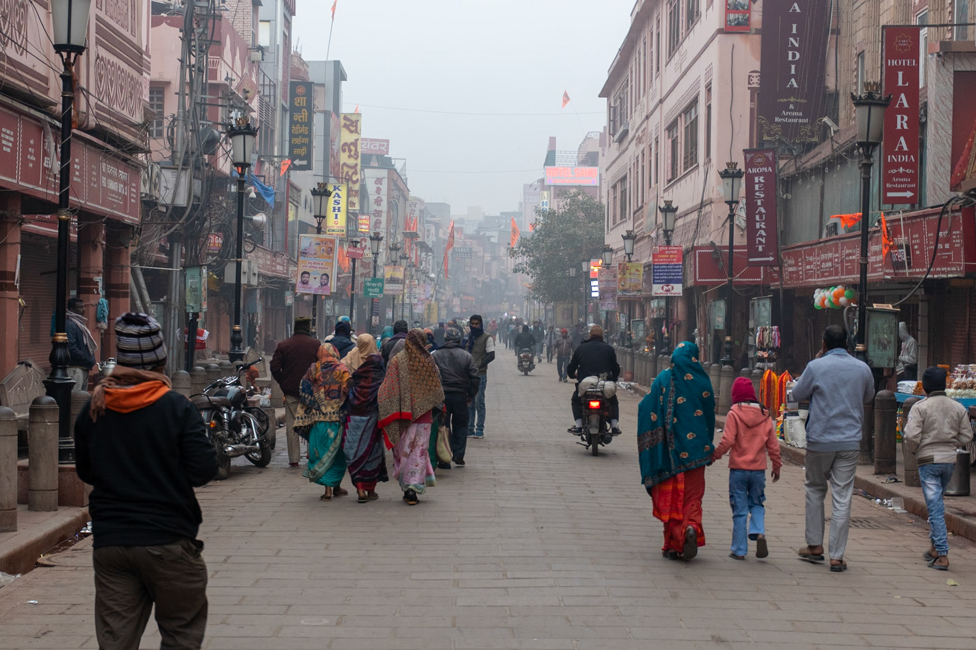 Approach to Ganges, Varanasi