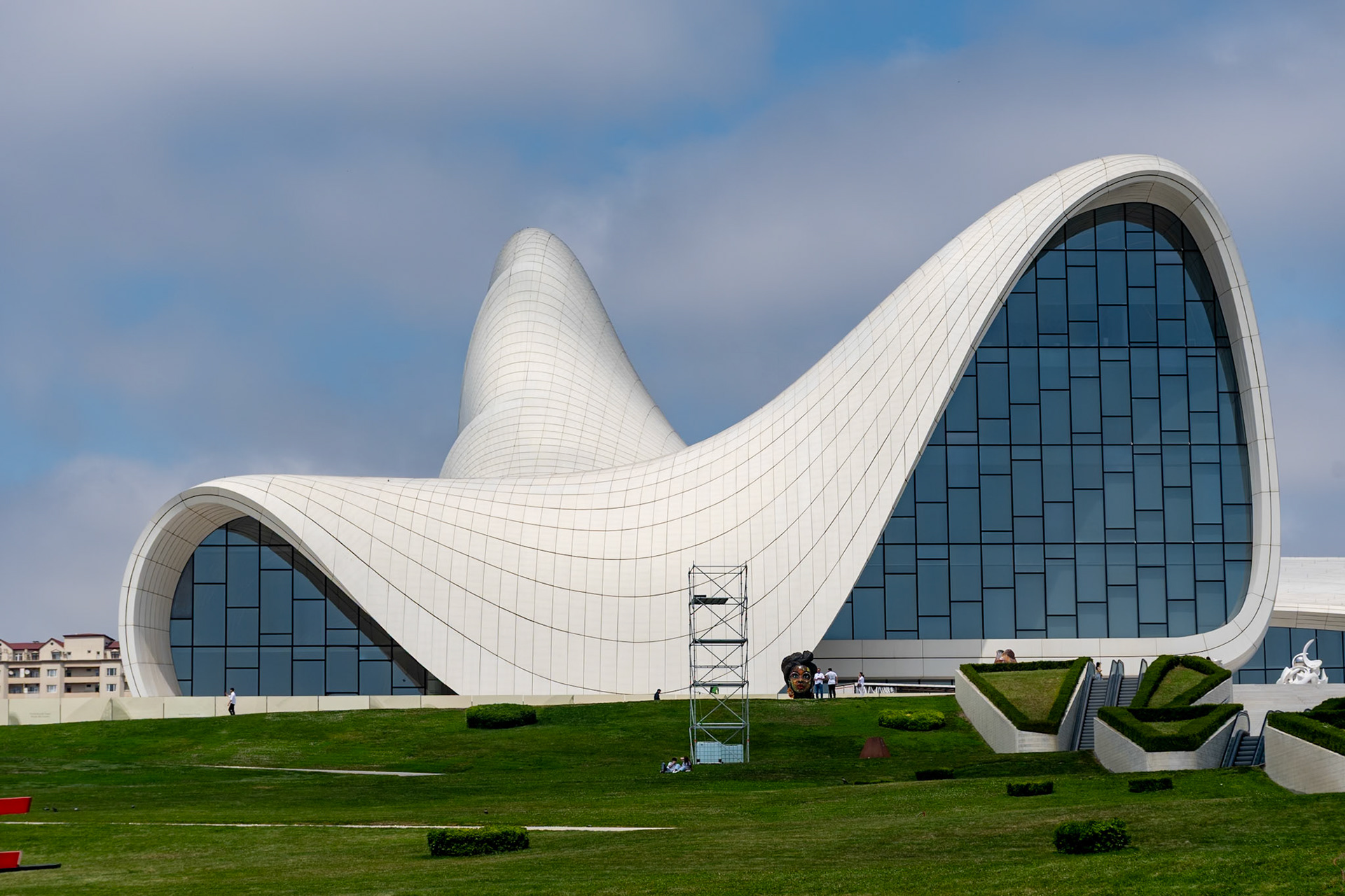 Heydar Aliyev Centre, Baku