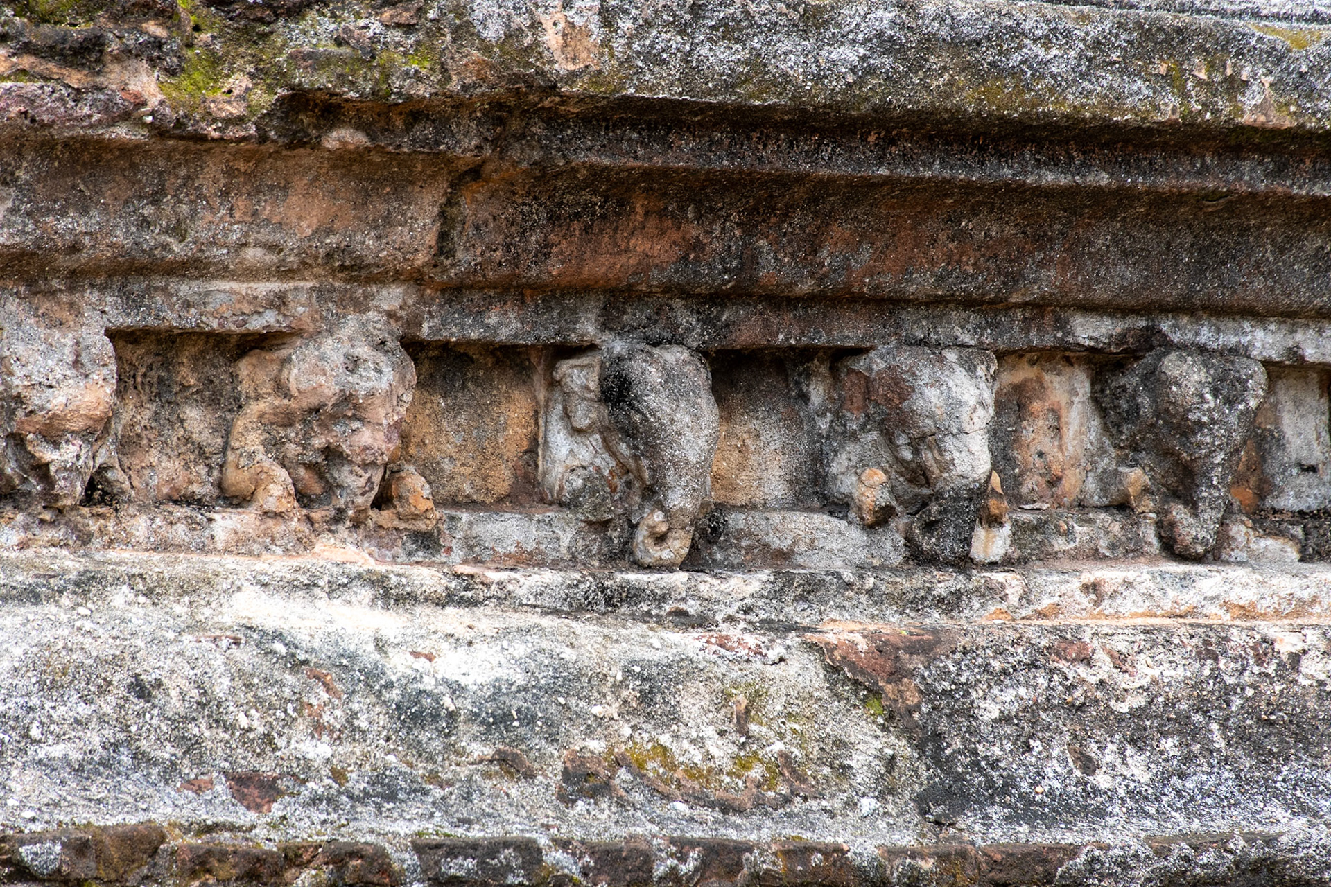 Rankot Vihara, Polonnaruwa