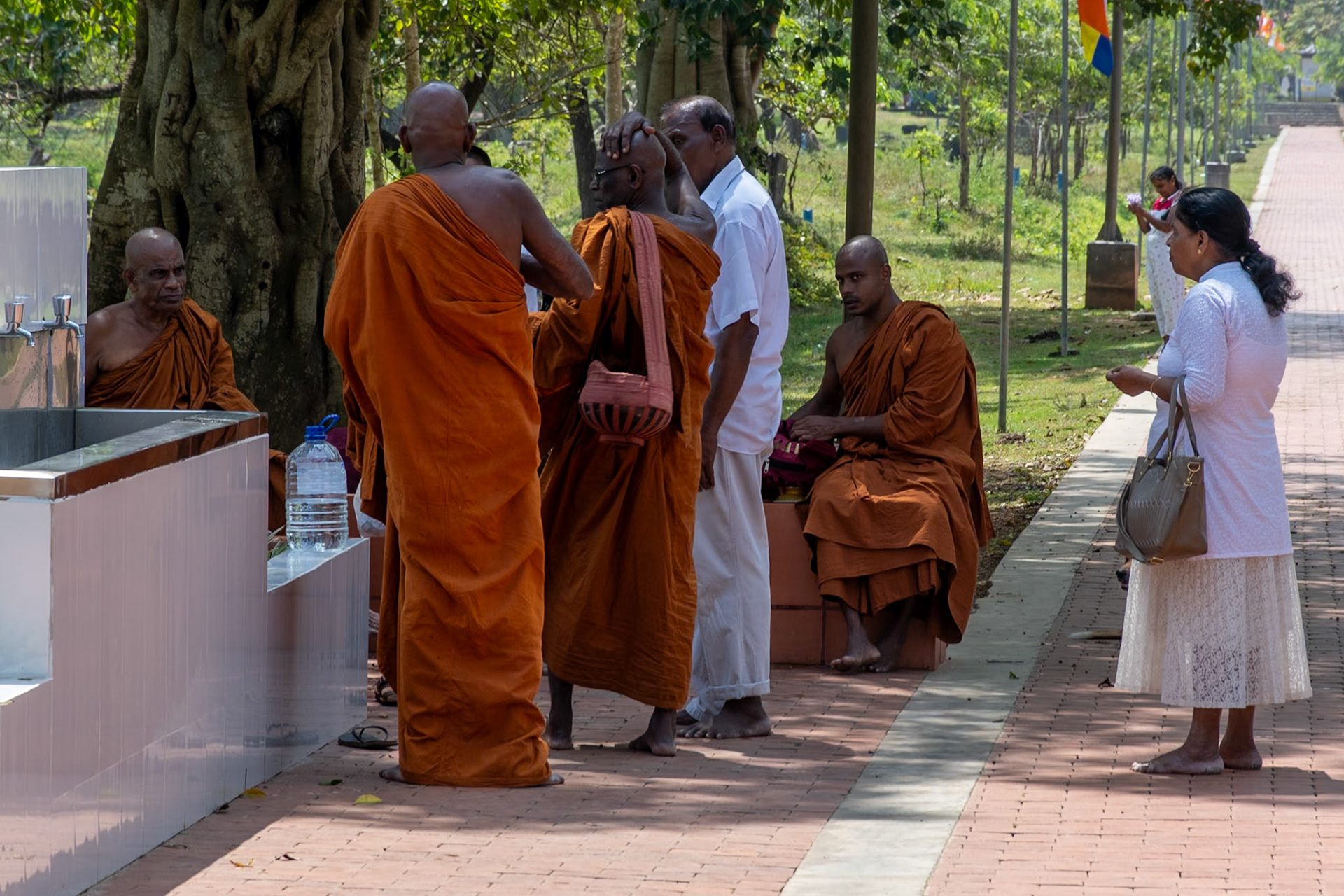 Monks and pilgrims, Thuparama Vihara, Anuradhapura