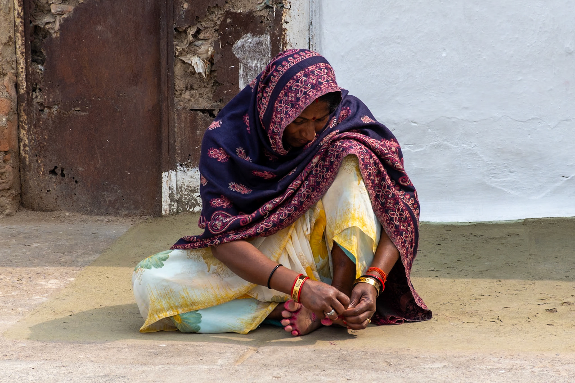 Colourful lady, Khajuraho