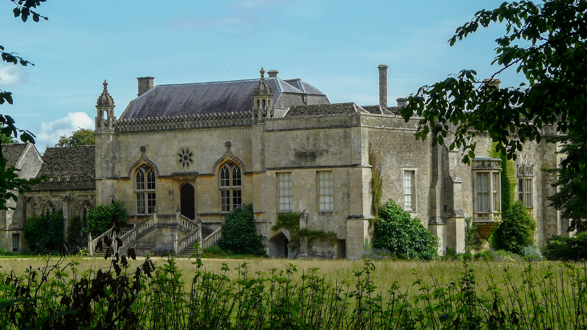 Lacock Abbey (16th Century CE)