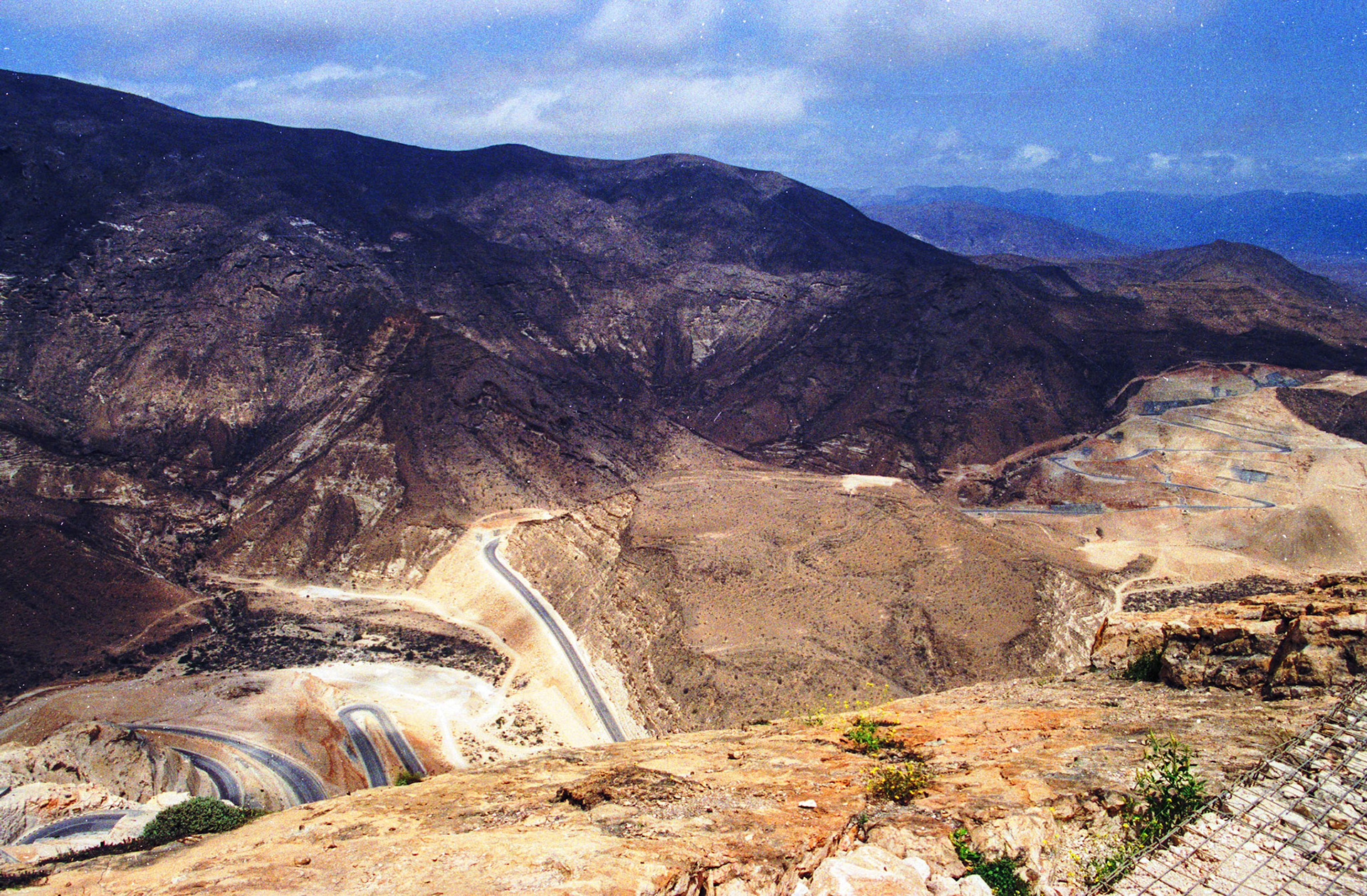 Zig-zag road, Salalah