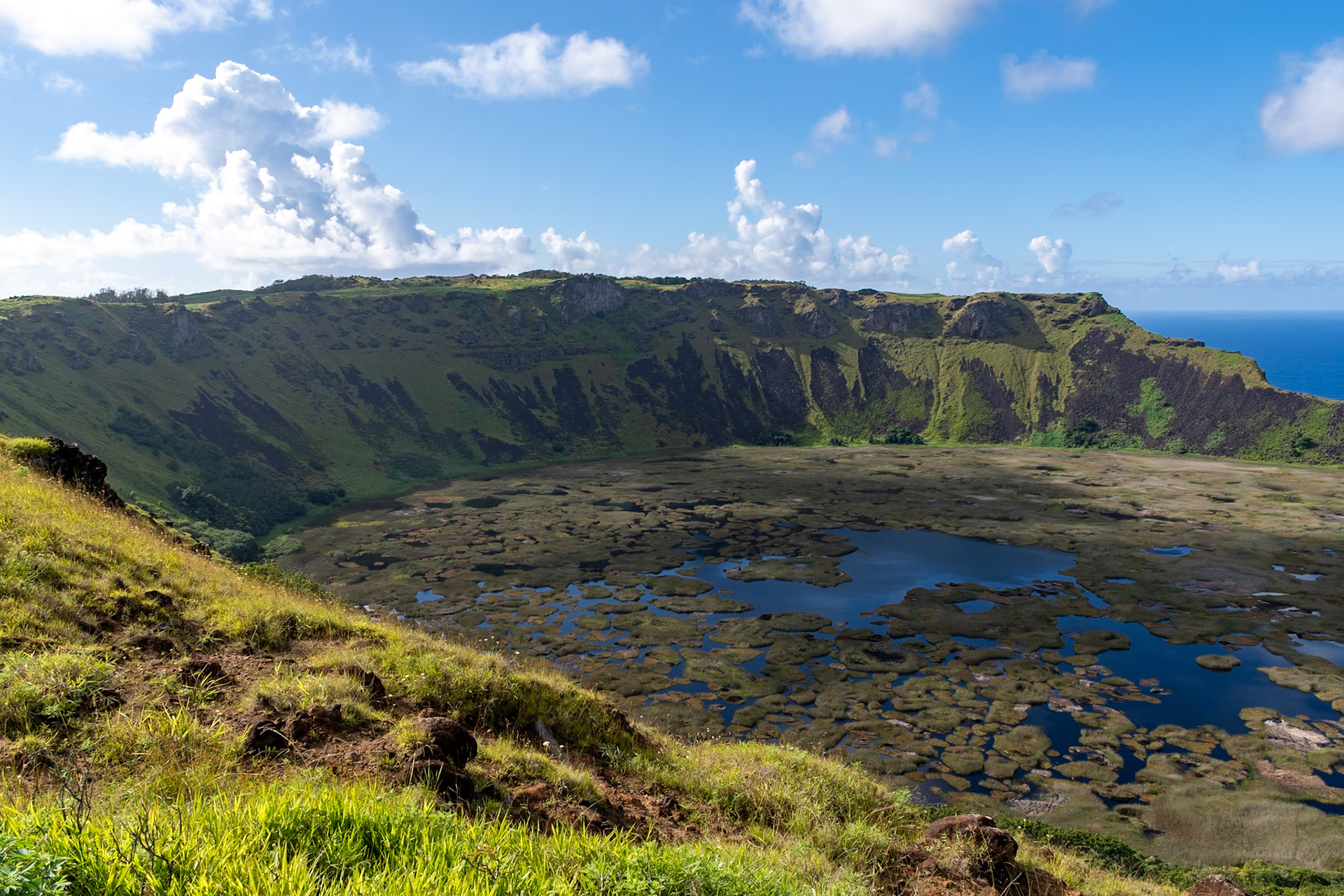 Rano Kau volcano, Orongo, Chile