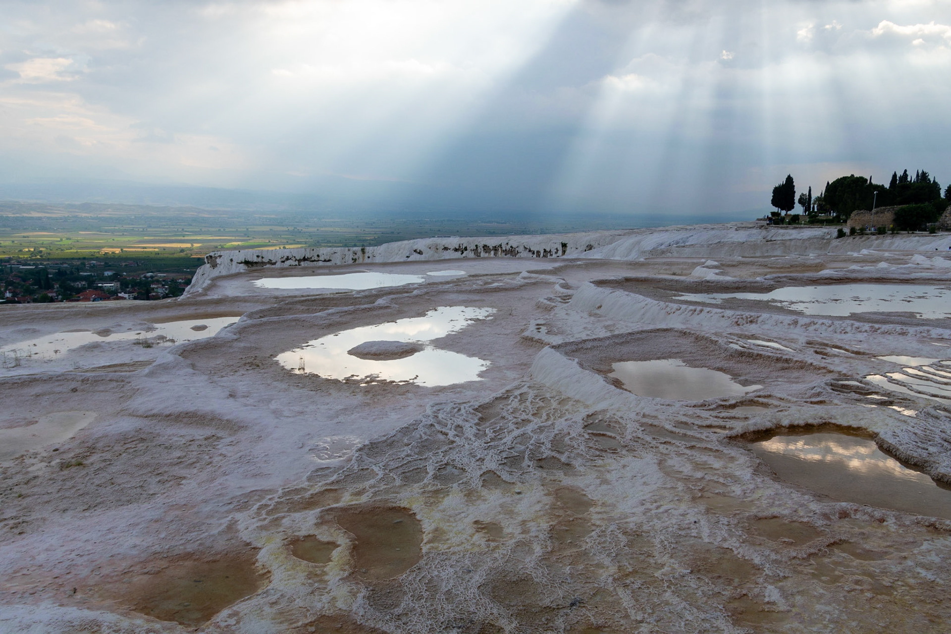 Travertine Pools, Hierapolis, Turkiye