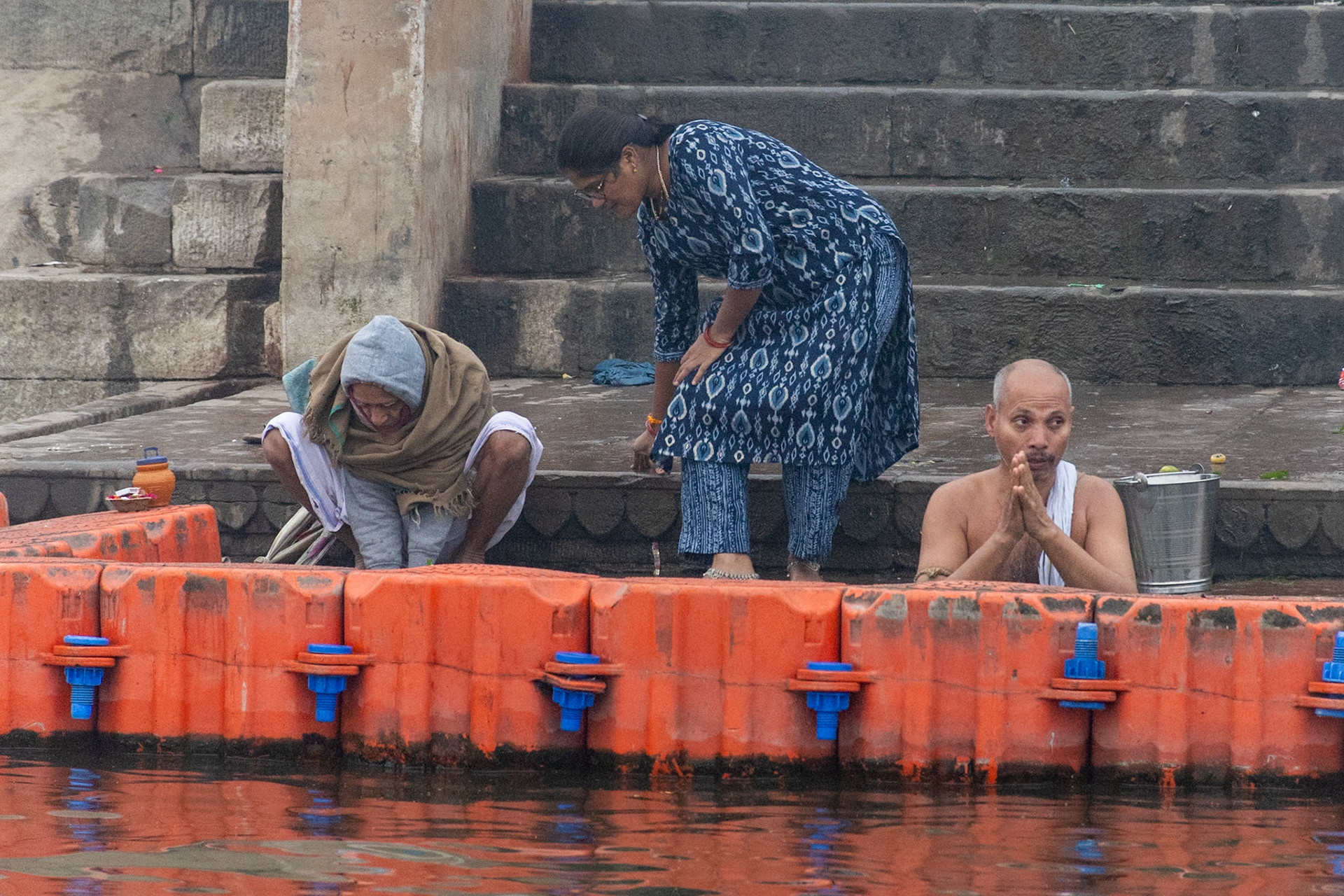 Ritual bathing, Varanasi
