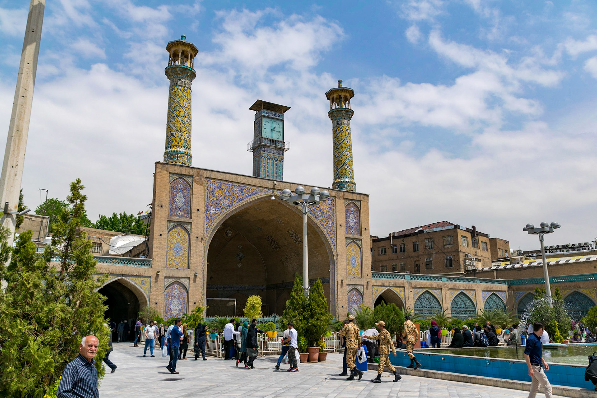 Iman Khomeini Mosque, Tehran