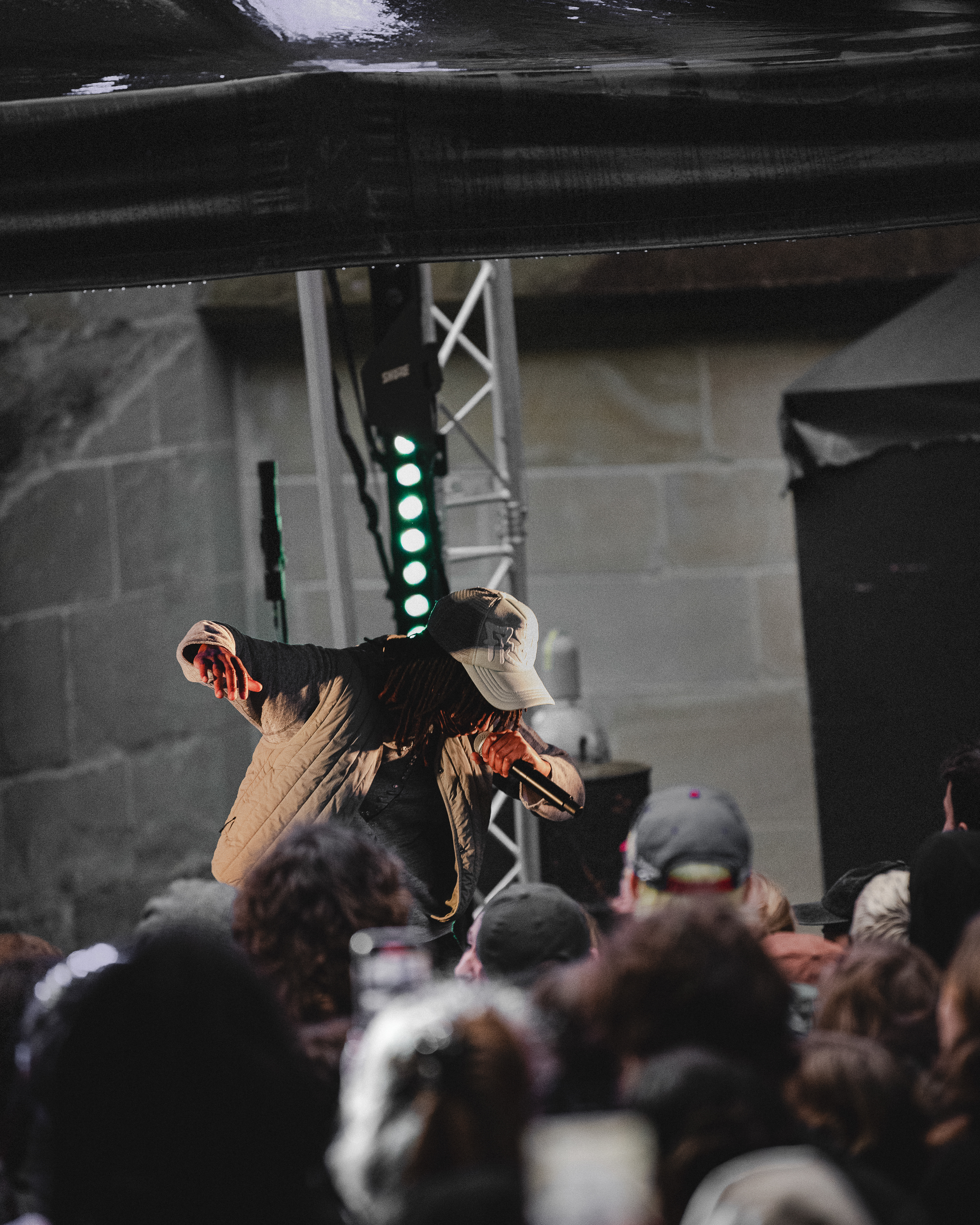 ADÉS THE PLANET © Alan Heiniger