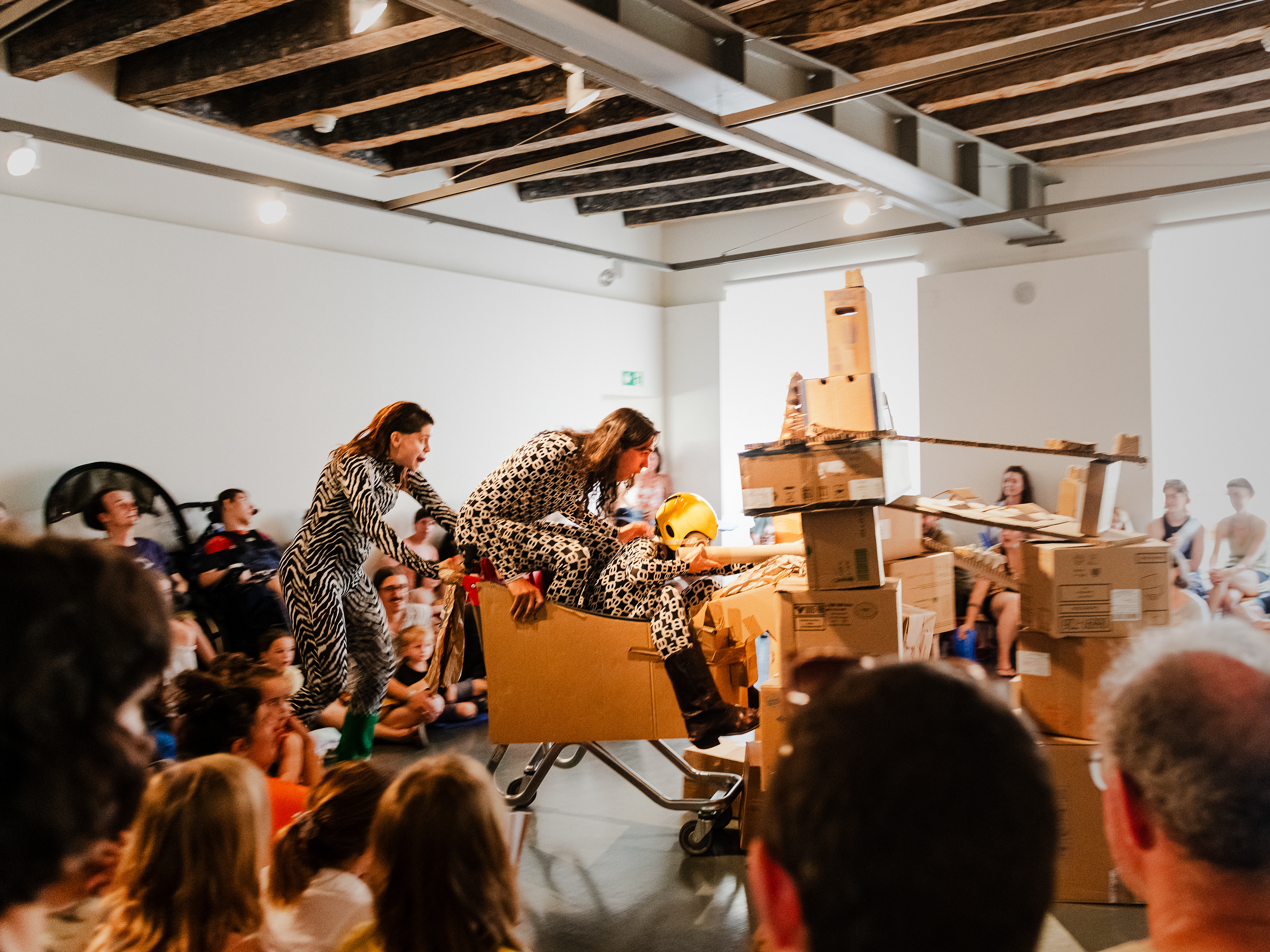 Les 3 Grâââââââces, évo mine lambillon, Filomé Robinson Starck & Judit Waeterschoot © Alan Heiniger