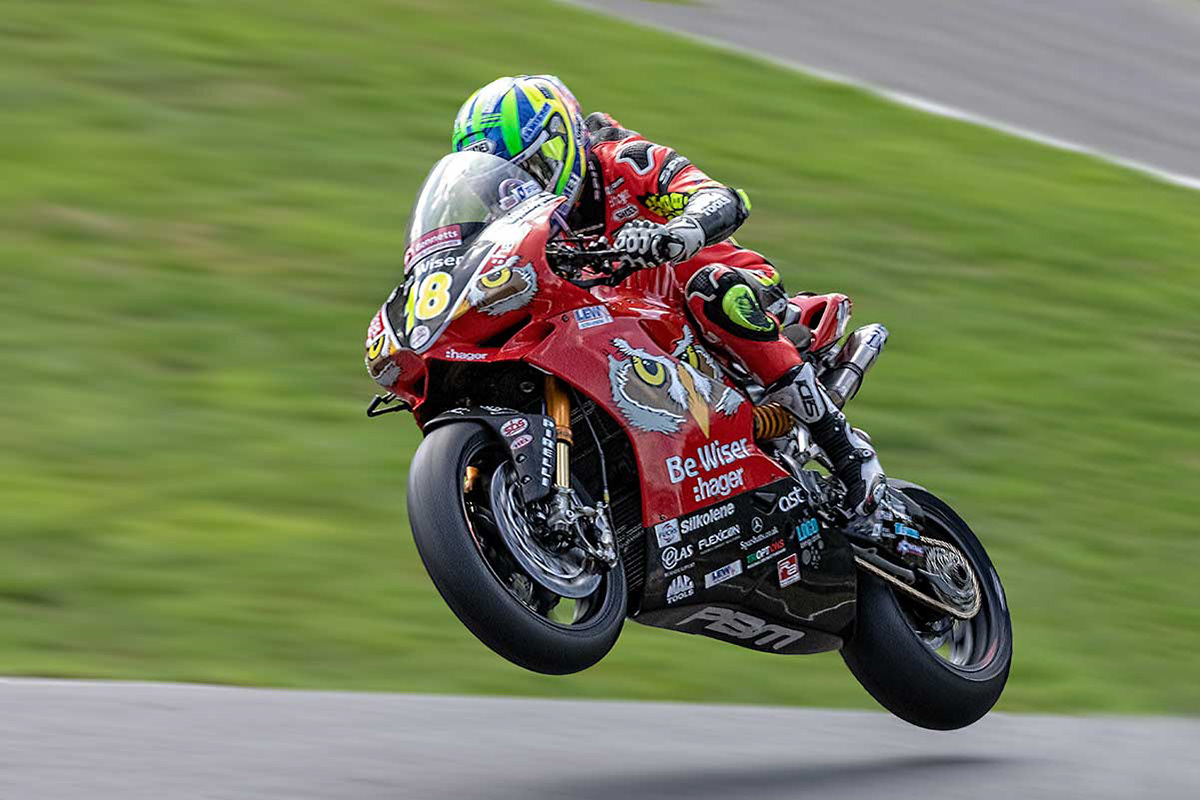 Andrew Irwin at Cadwell Park.