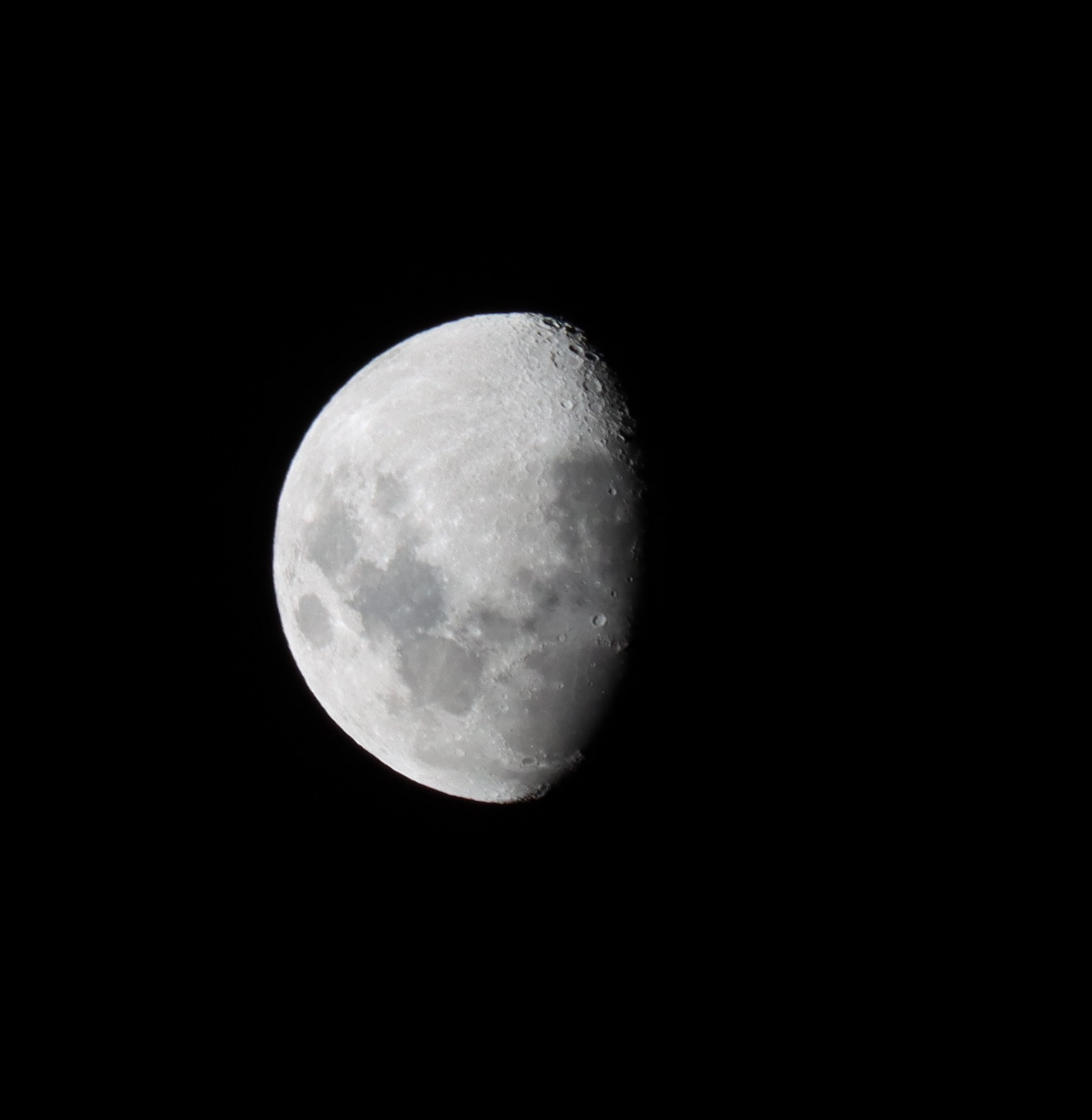 Moon, lutruwita Tasmania, 11 February 2022