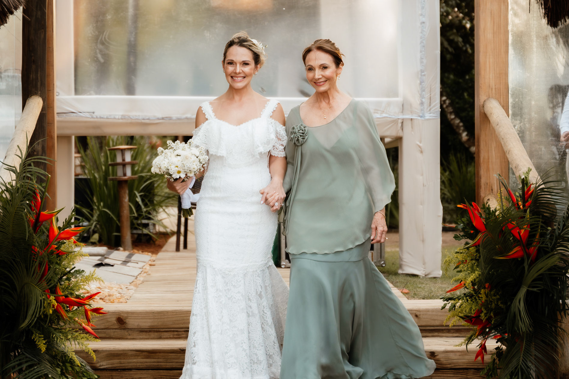 Cerimônia de Casamento na praia em Arraial D' Ajuda Bahia