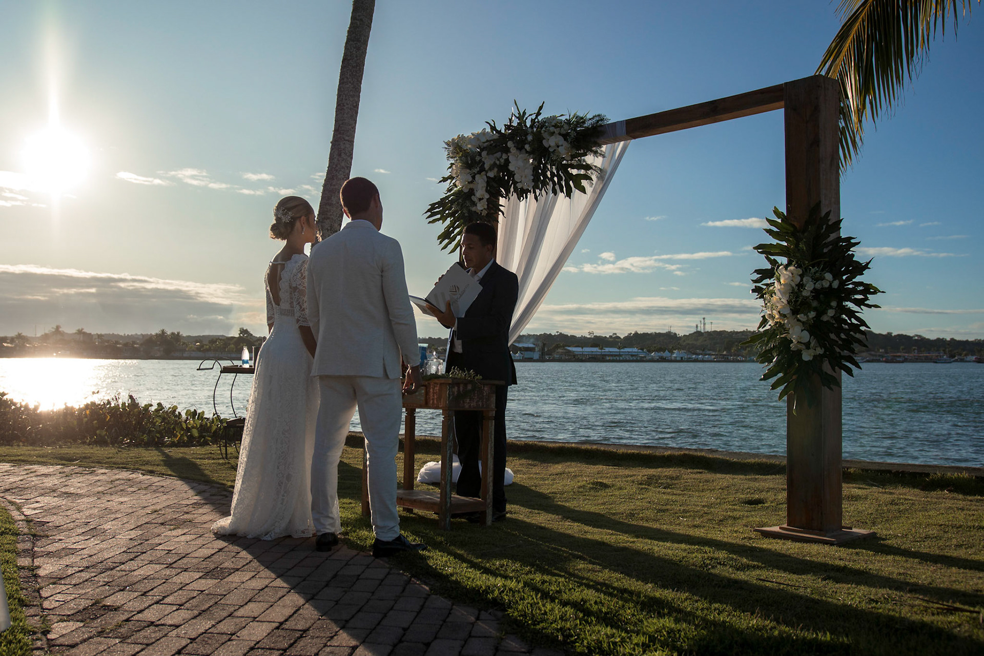 Casamento na Praia do Apaga Fogo