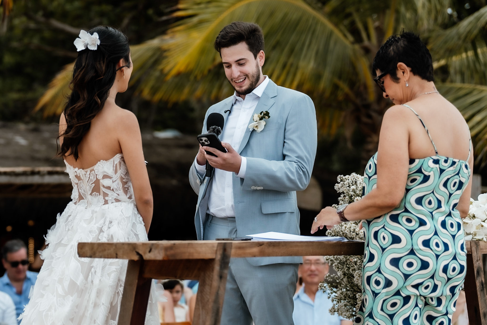 Cerimônia de Casamento na praia em Trancoso Bahia