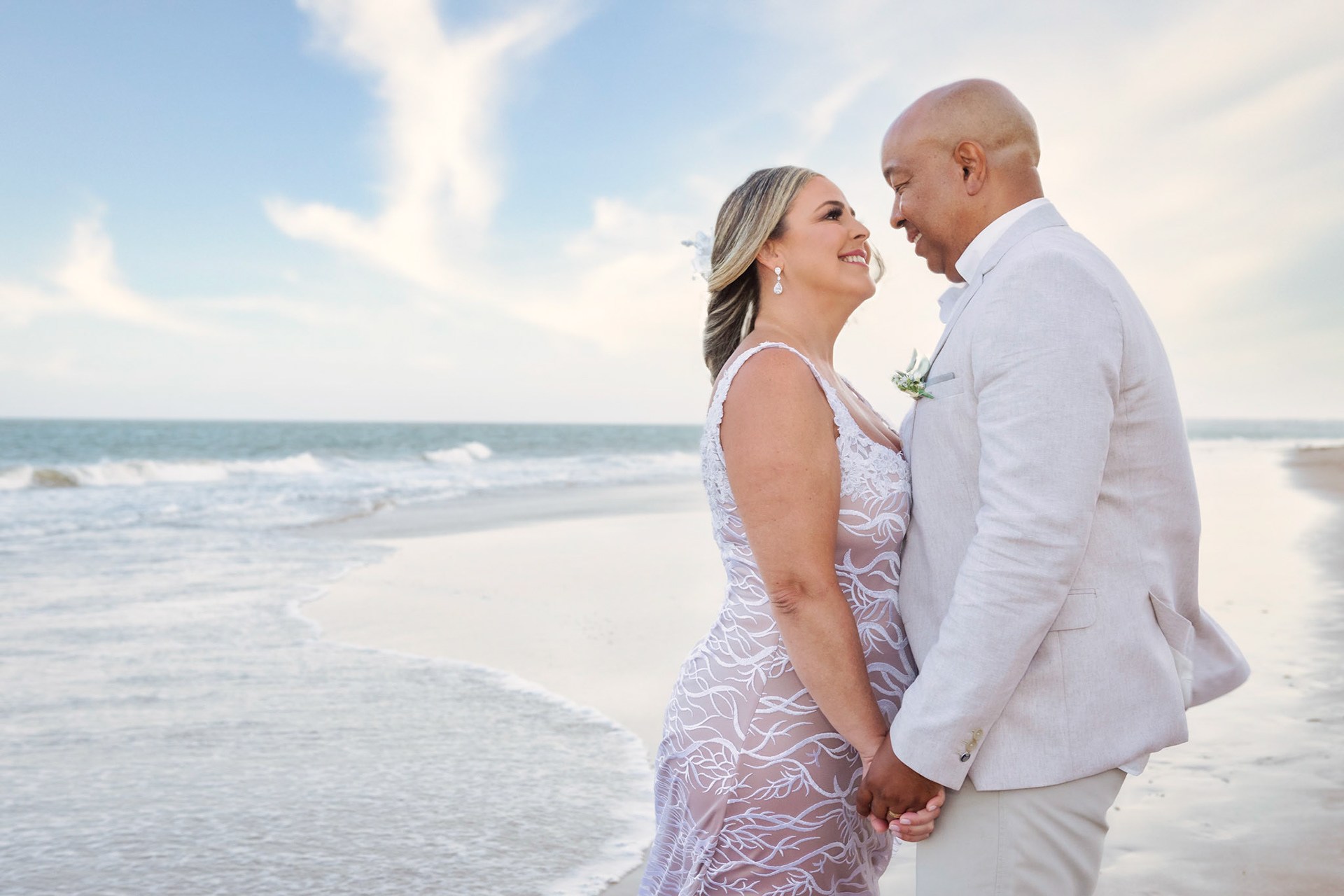 Fotografia de casamento na praia de Taperapuã em Porto Seguro
