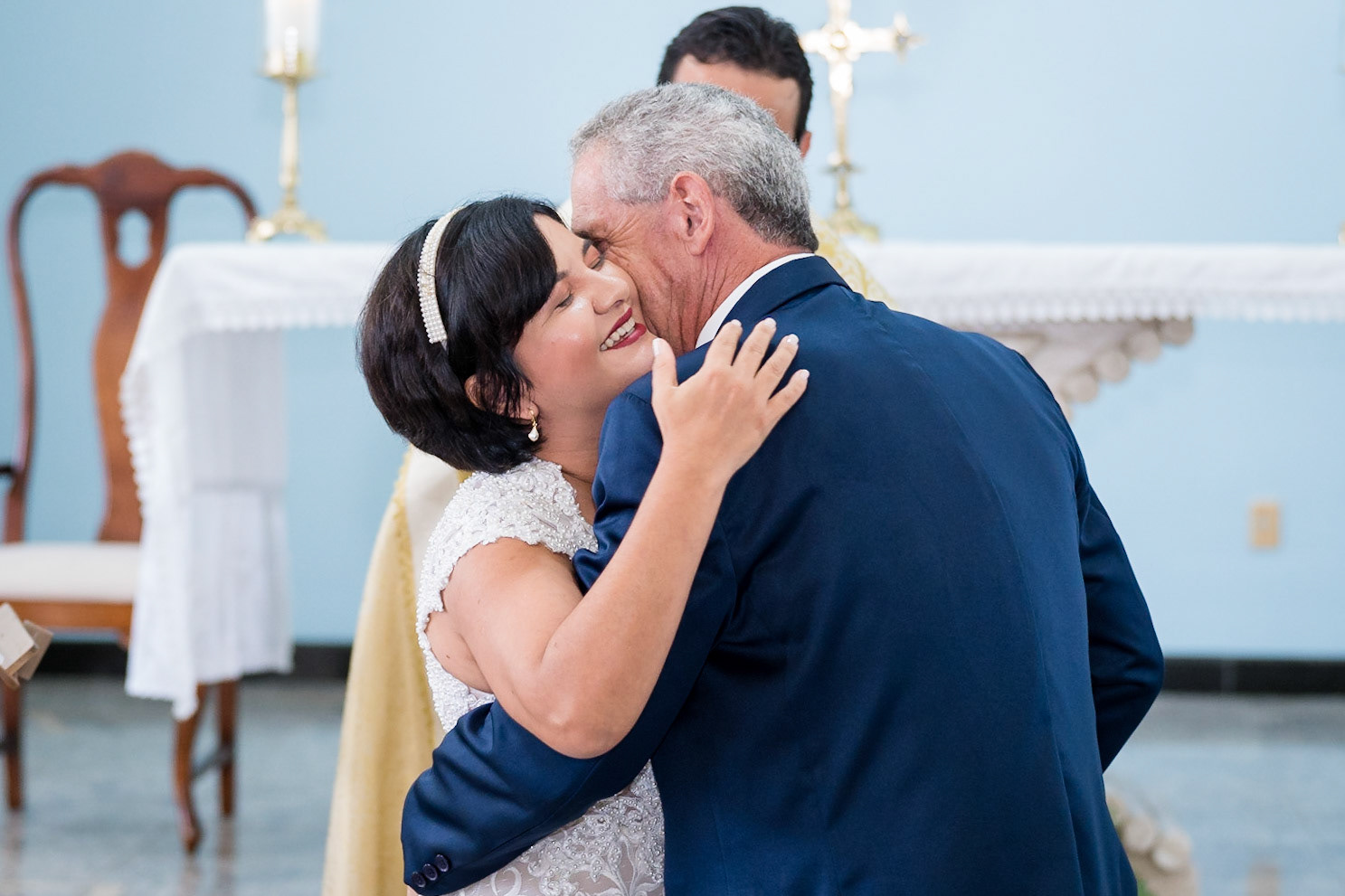 Cerimônia de casamento na igreja católica em Porto Seguro