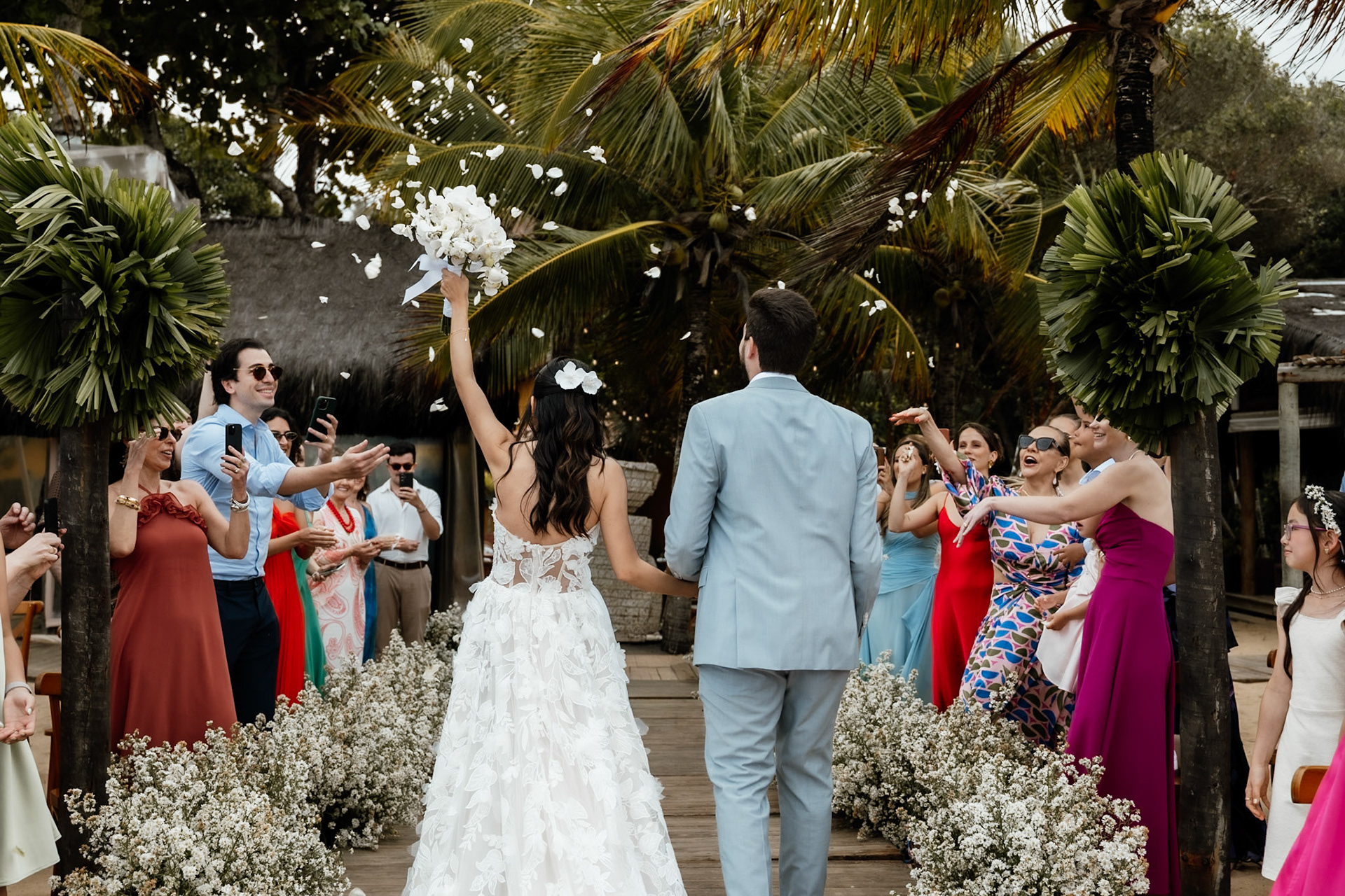 Cerimônia de Casamento na praia em Trancoso Bahia
