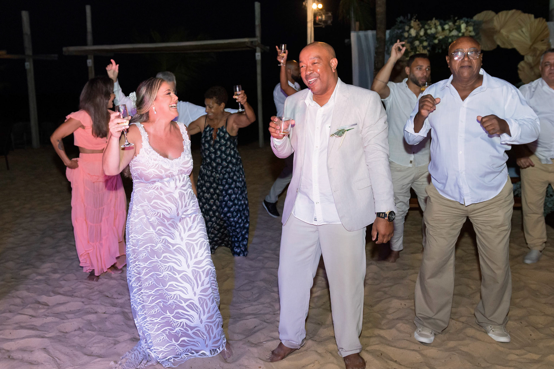 Festa de Casamento na Cabana Malibu