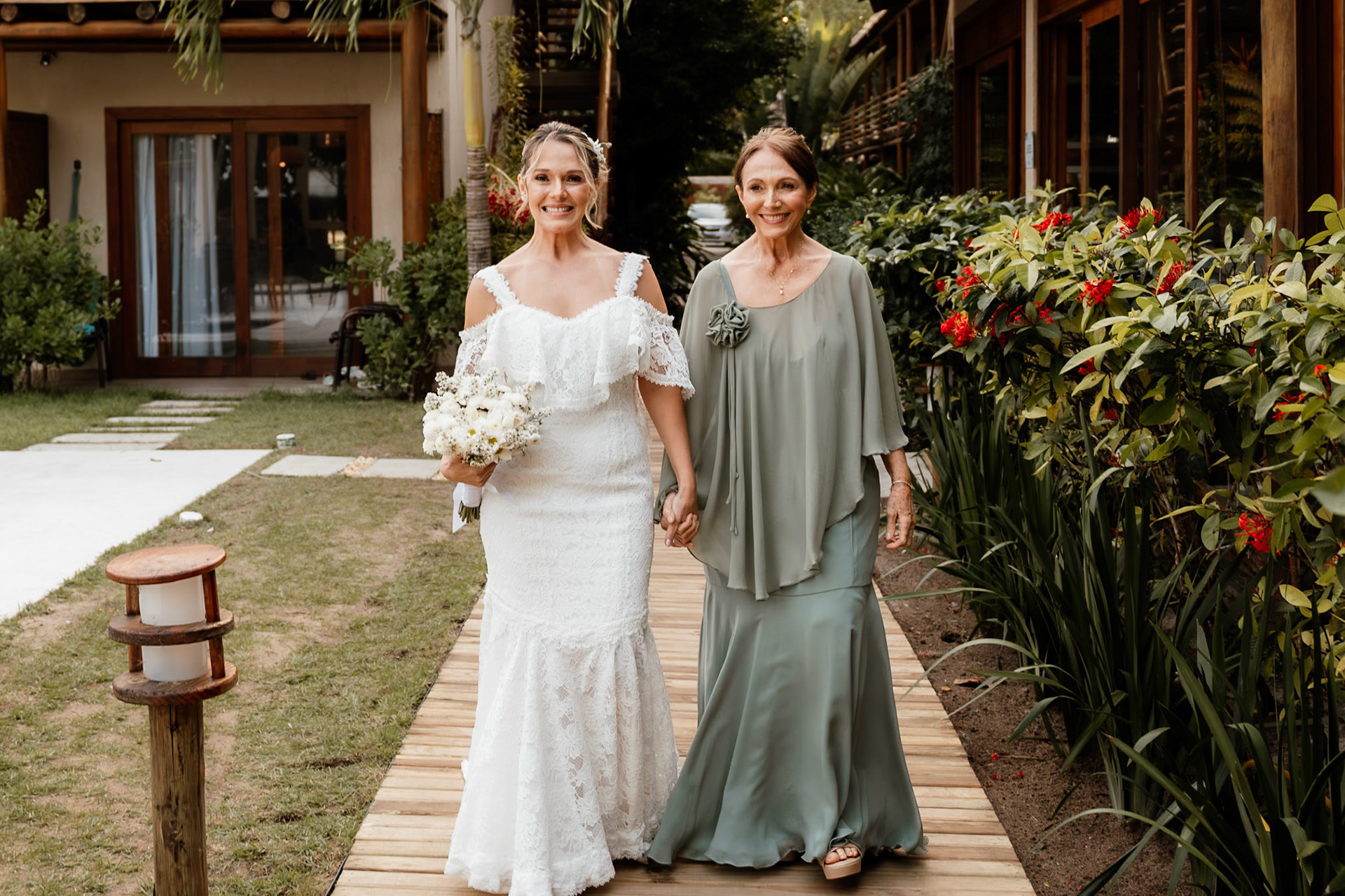 Cerimônia de Casamento na praia em Arraial D'Ajuda Bahia