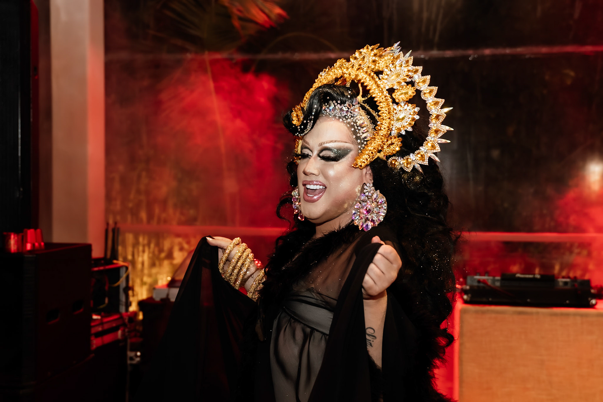 Aysha Pink Festa de Casamento gay em Trancoso Bahia