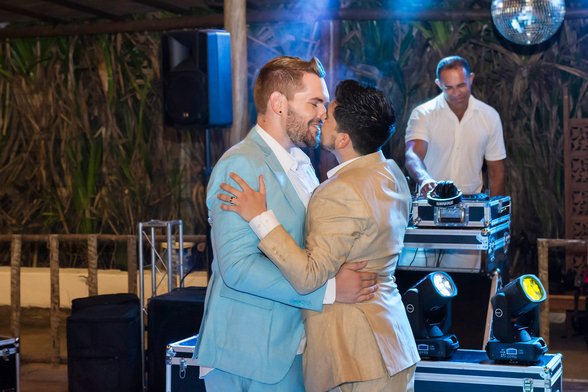 Fotógrafo de Casamento Gay em Porto Seguro