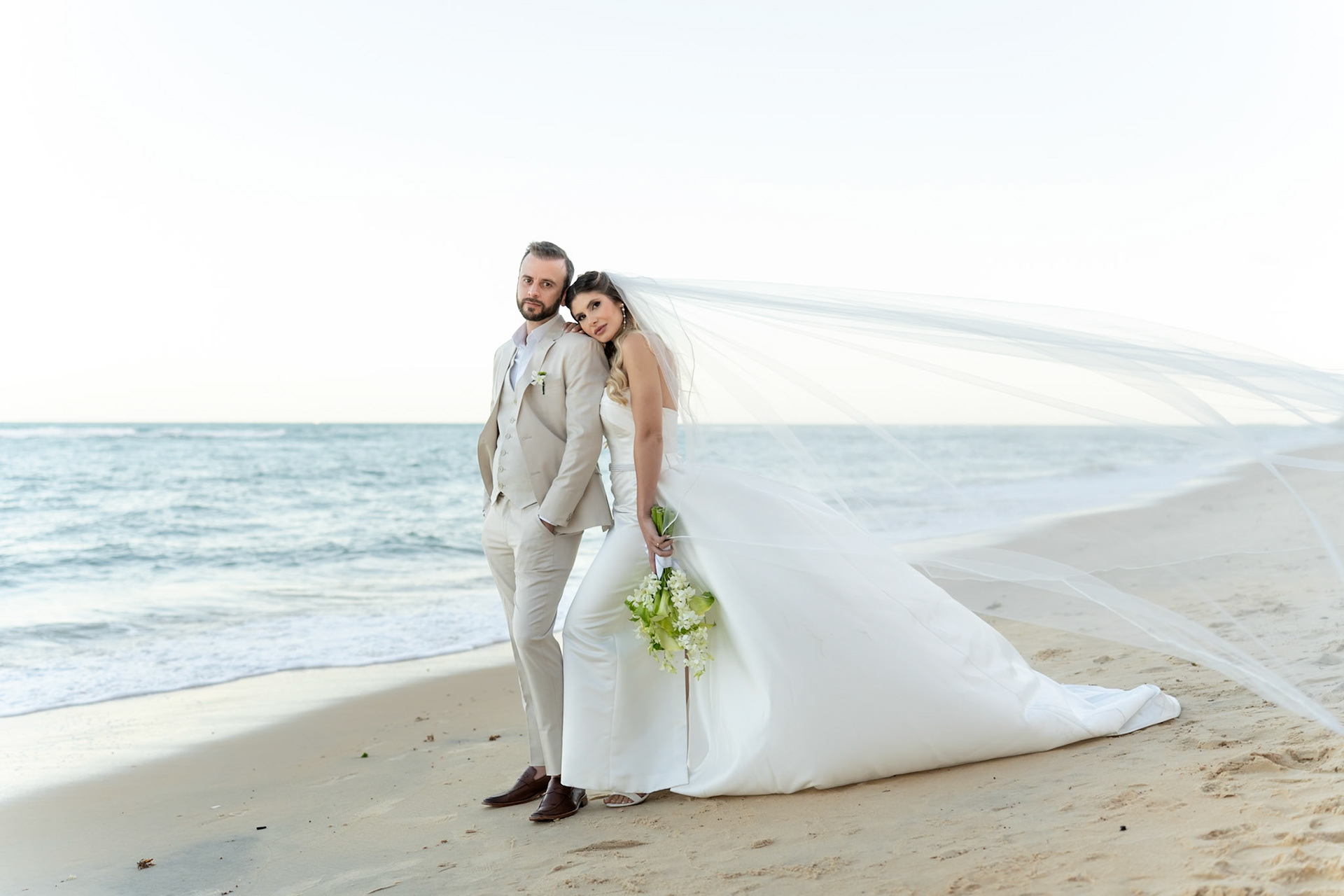 Ensaio de Casamento na Praia em Arraial D' Ajuda Bahia