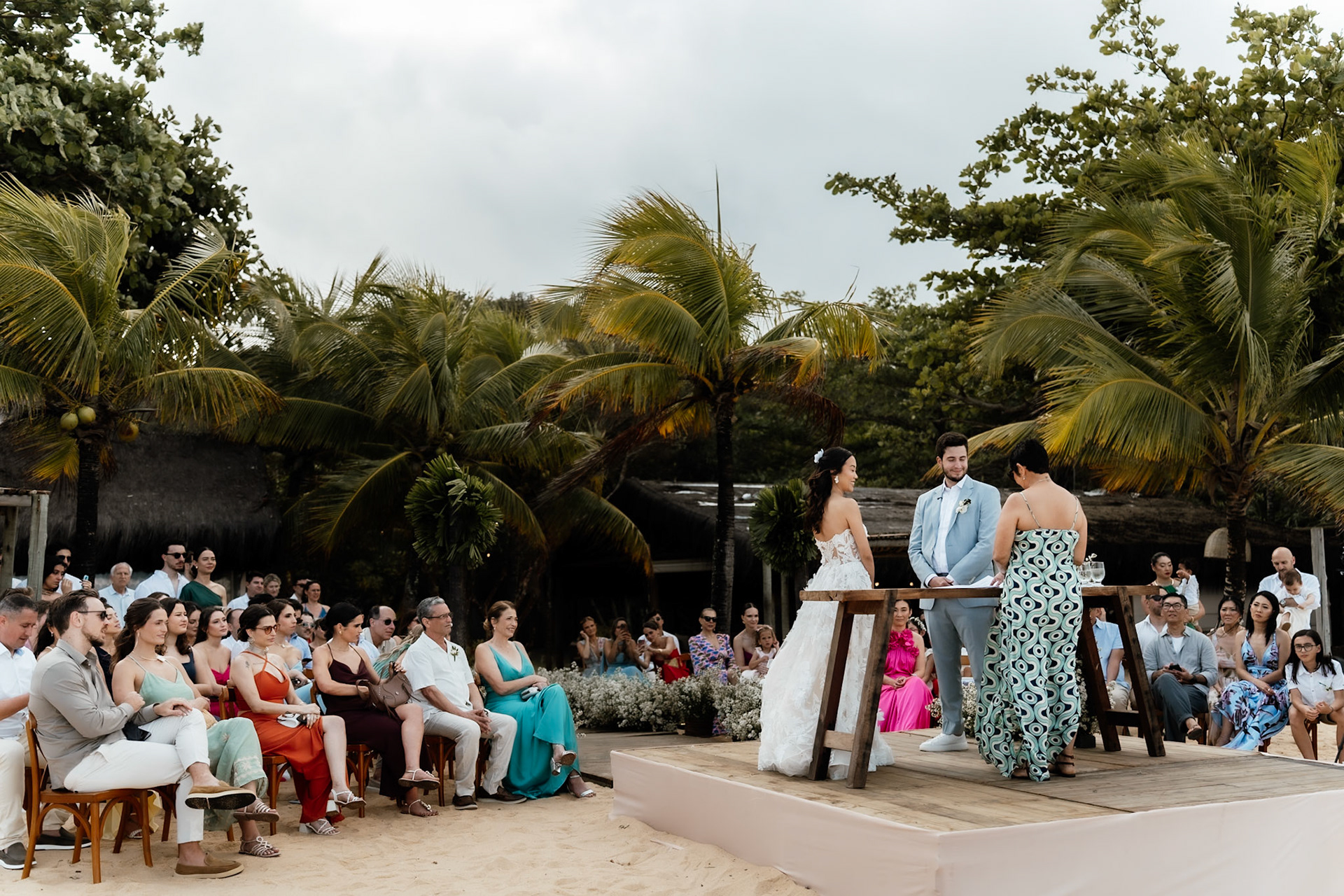Cerimônia de Casamento na praia em Trancoso Bahia