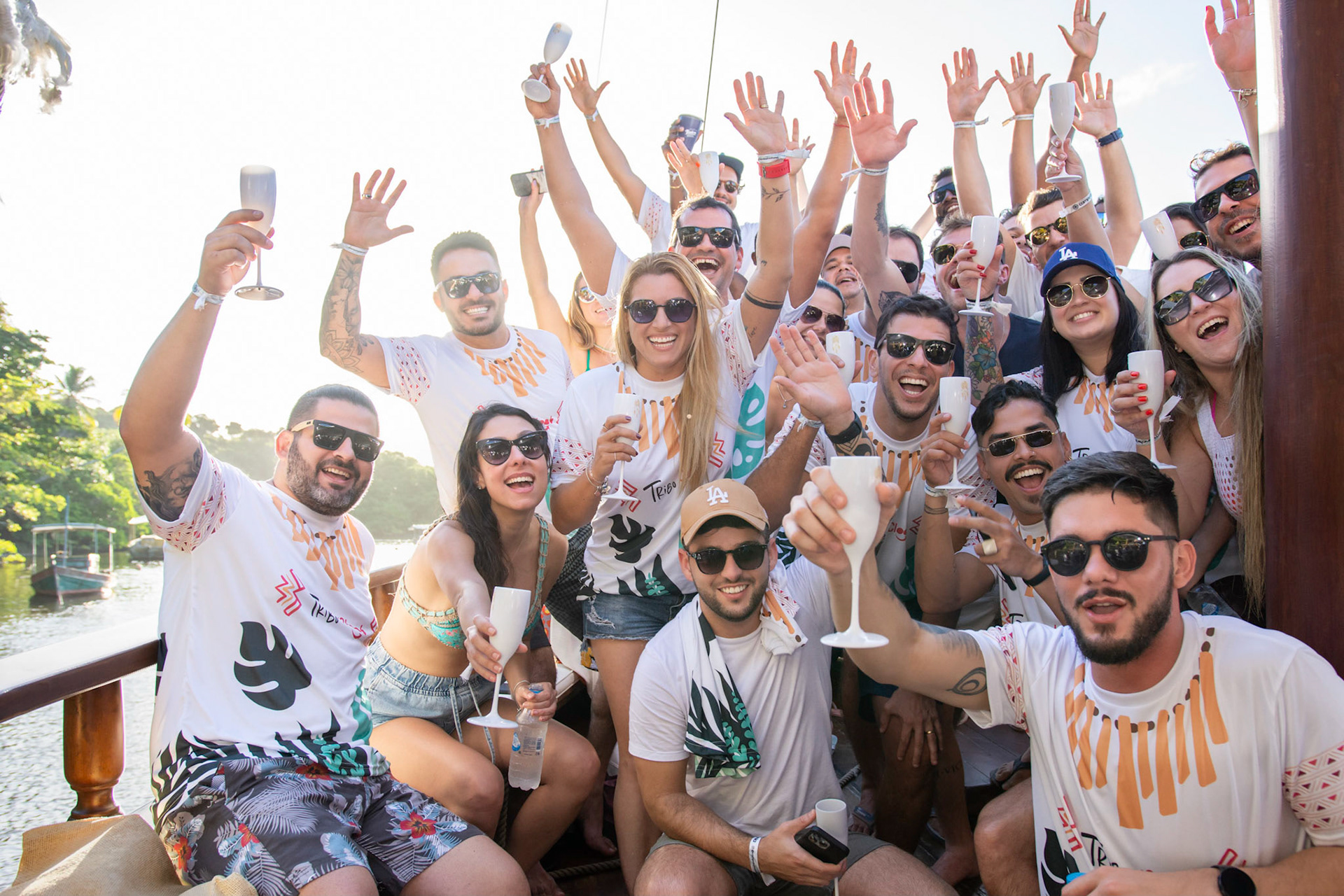 Passeio de Escuna - Rio João de Tiba