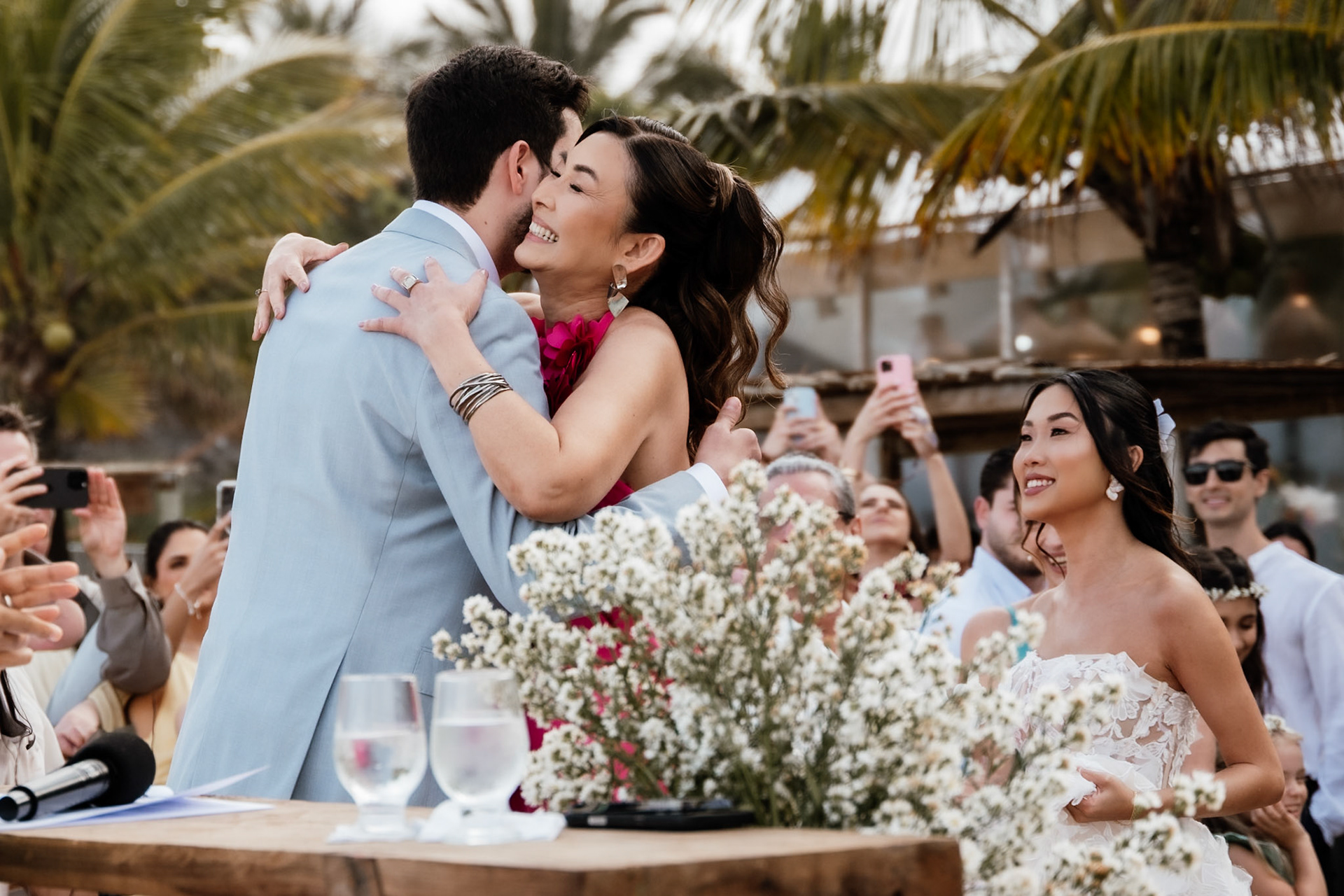 Cerimônia de Casamento na praia em Trancoso Bahia