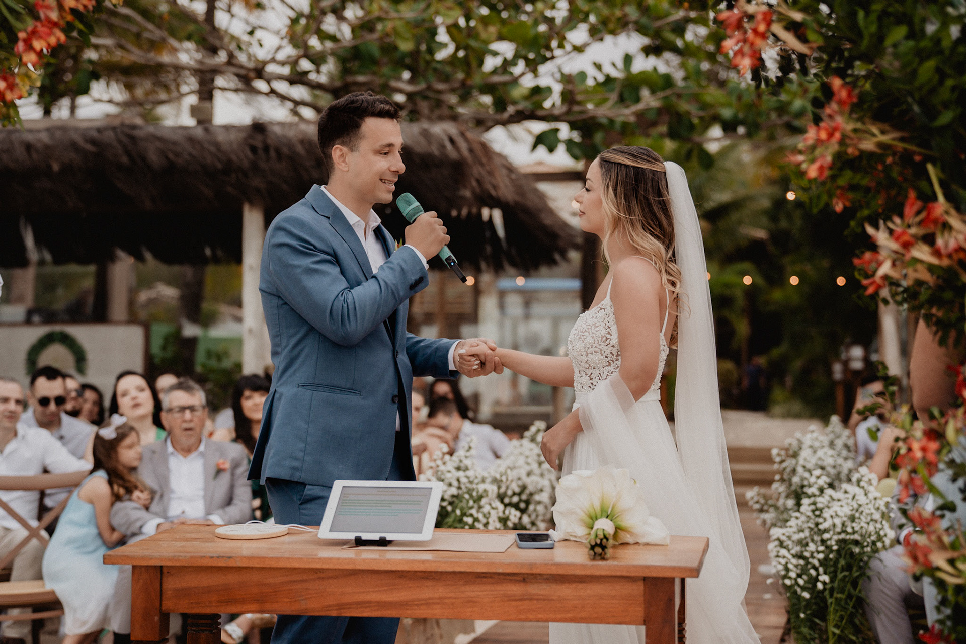 Cerimônia de Casamento na praia em Arraial D' Ajuda Bahia