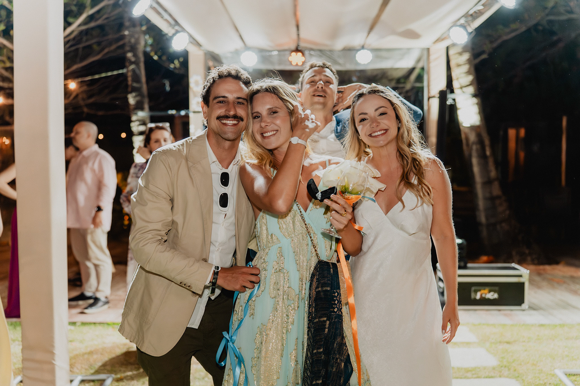 Buquê de fitas no Casamento em Arraial D'Ajuda Bahia