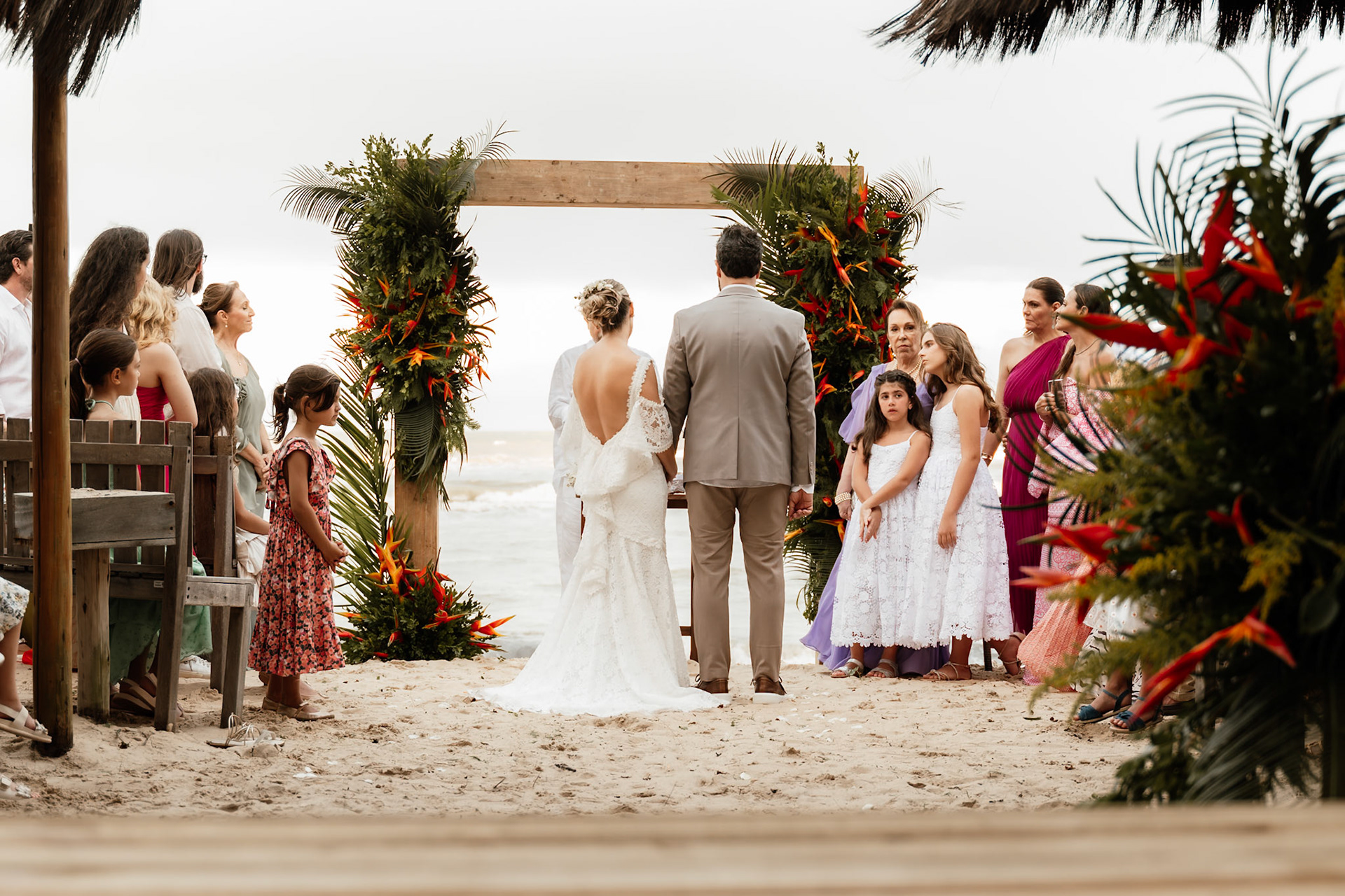 Cerimônia de Casamento na praia em Arraial D' Ajuda Bahia