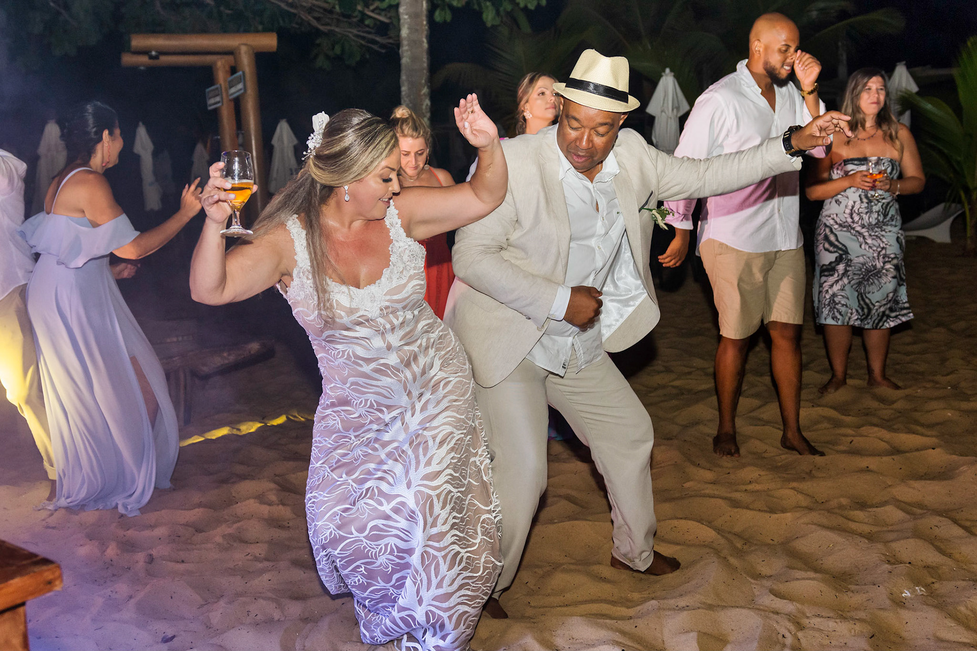 Festa de Casamento na Cabana Malibu