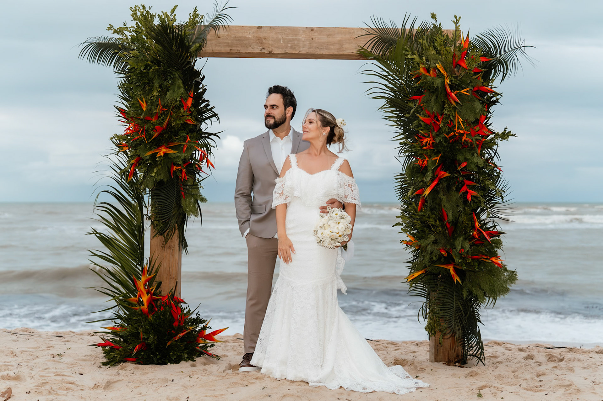 Cerimônia de Casamento na praia em Arraial D'Ajuda Bahia