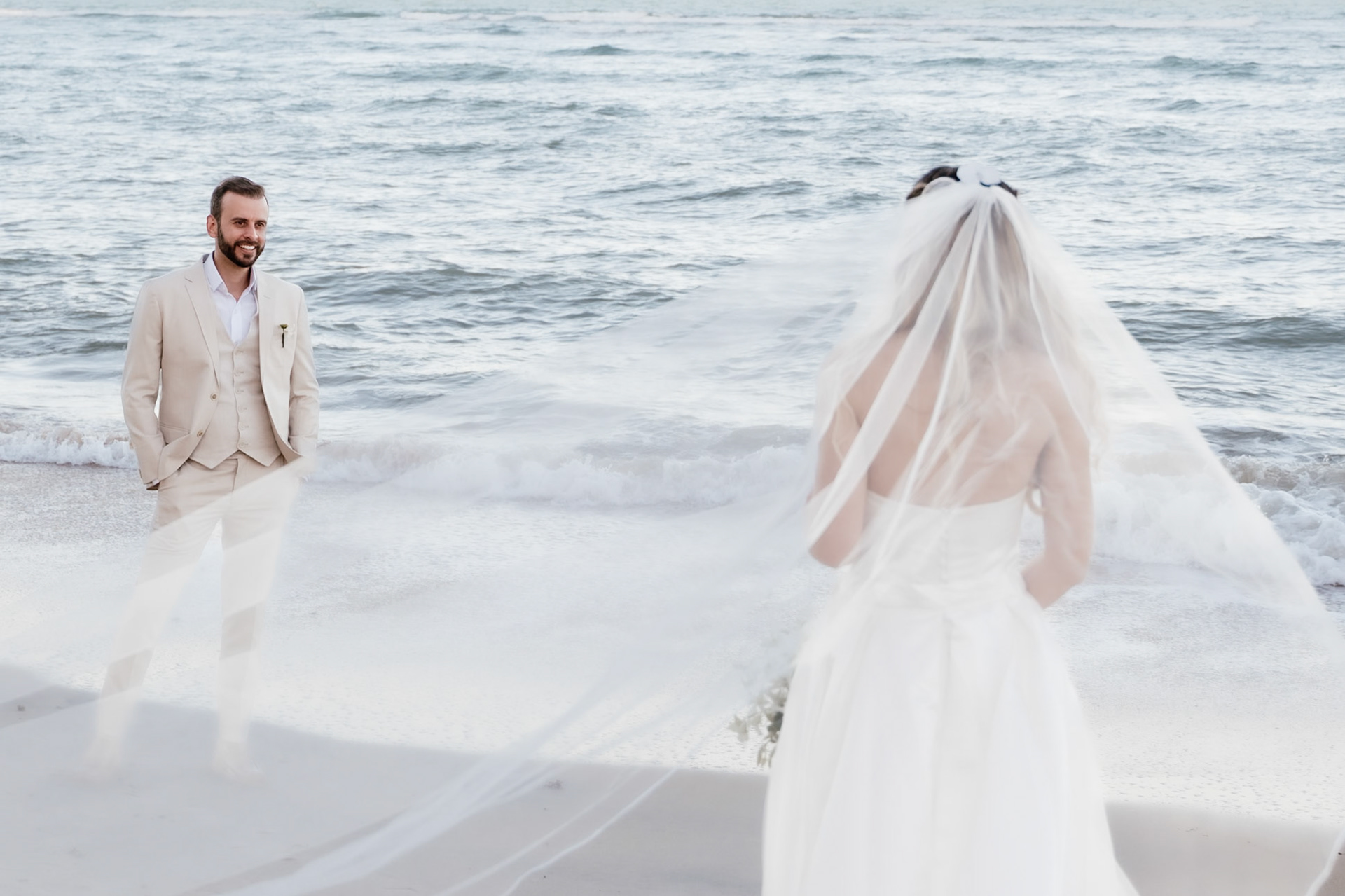 Ensaio de Casamento na Praia em Arraial D'Ajuda Bahia