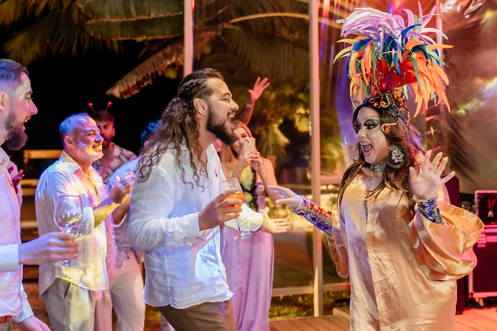 Aysha Pink Festa de Casamento gay em Trancoso Bahia