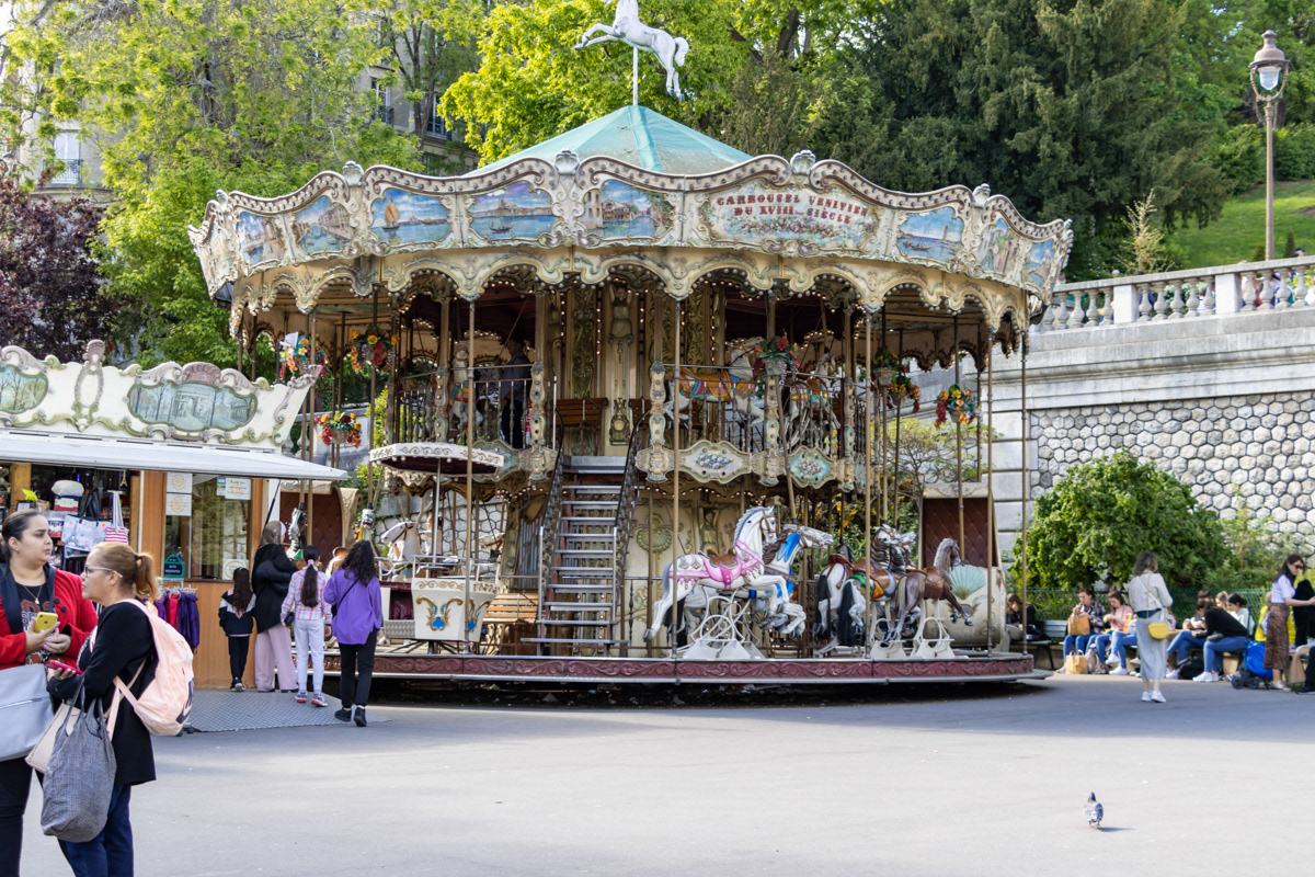 Carrousel de Saint-Pierre, Montmartre