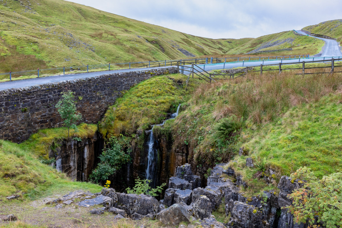Buttertubs Pass with Buttertub