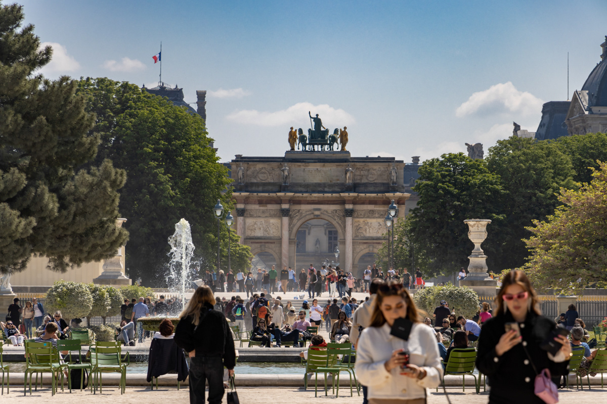 Arc de Triomphe du Carrousel from the Jardin des Tuileries