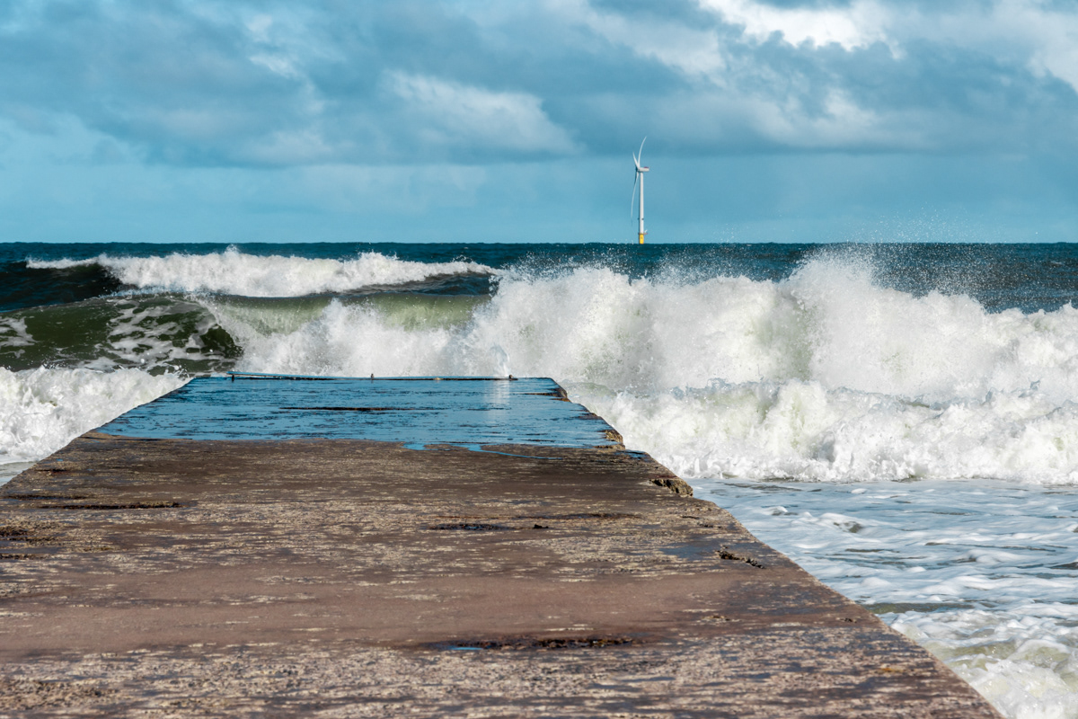 Waves on Blyth Beach (3)
