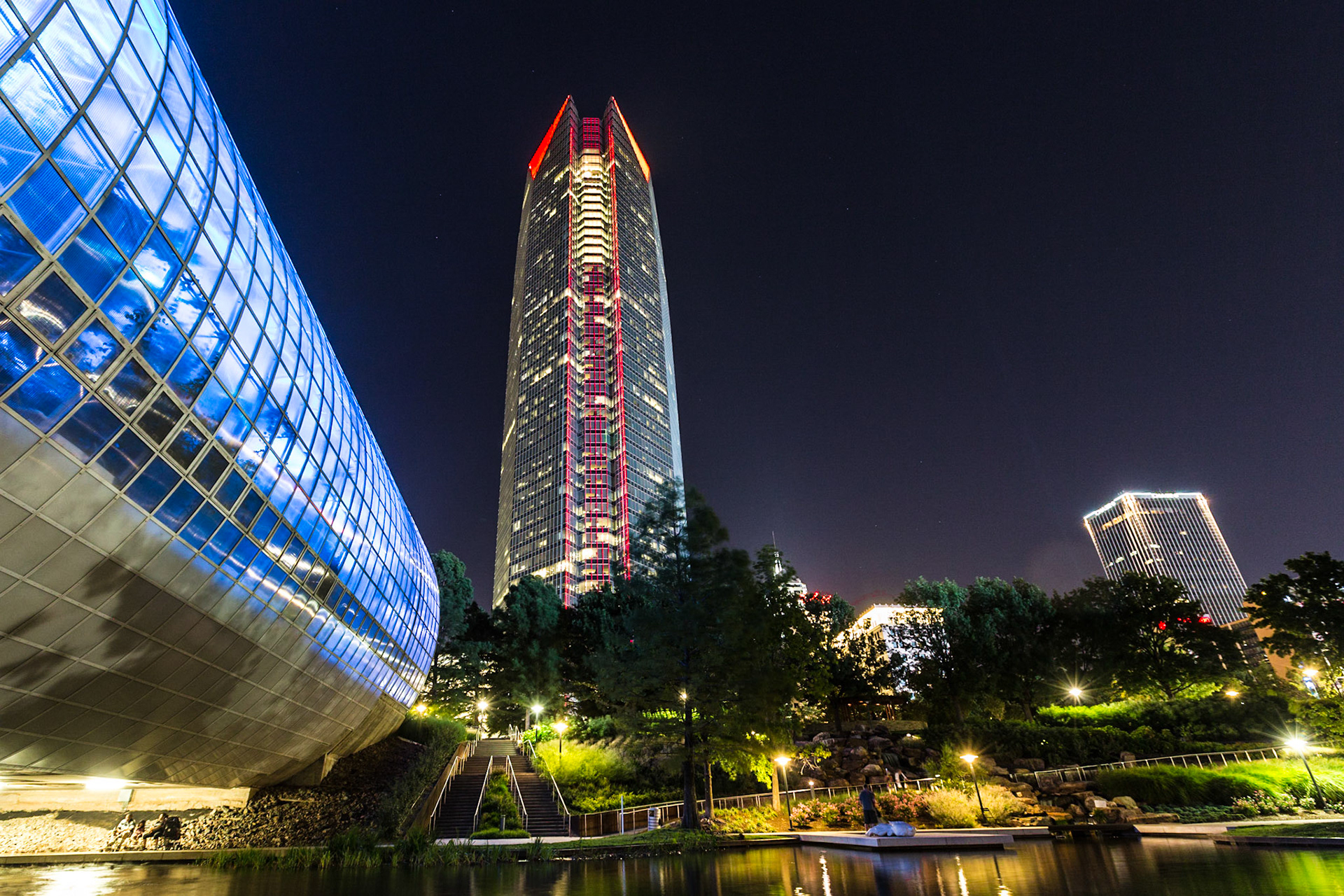 The Devon Energy Tower from the Myriad Botanical Garden at night