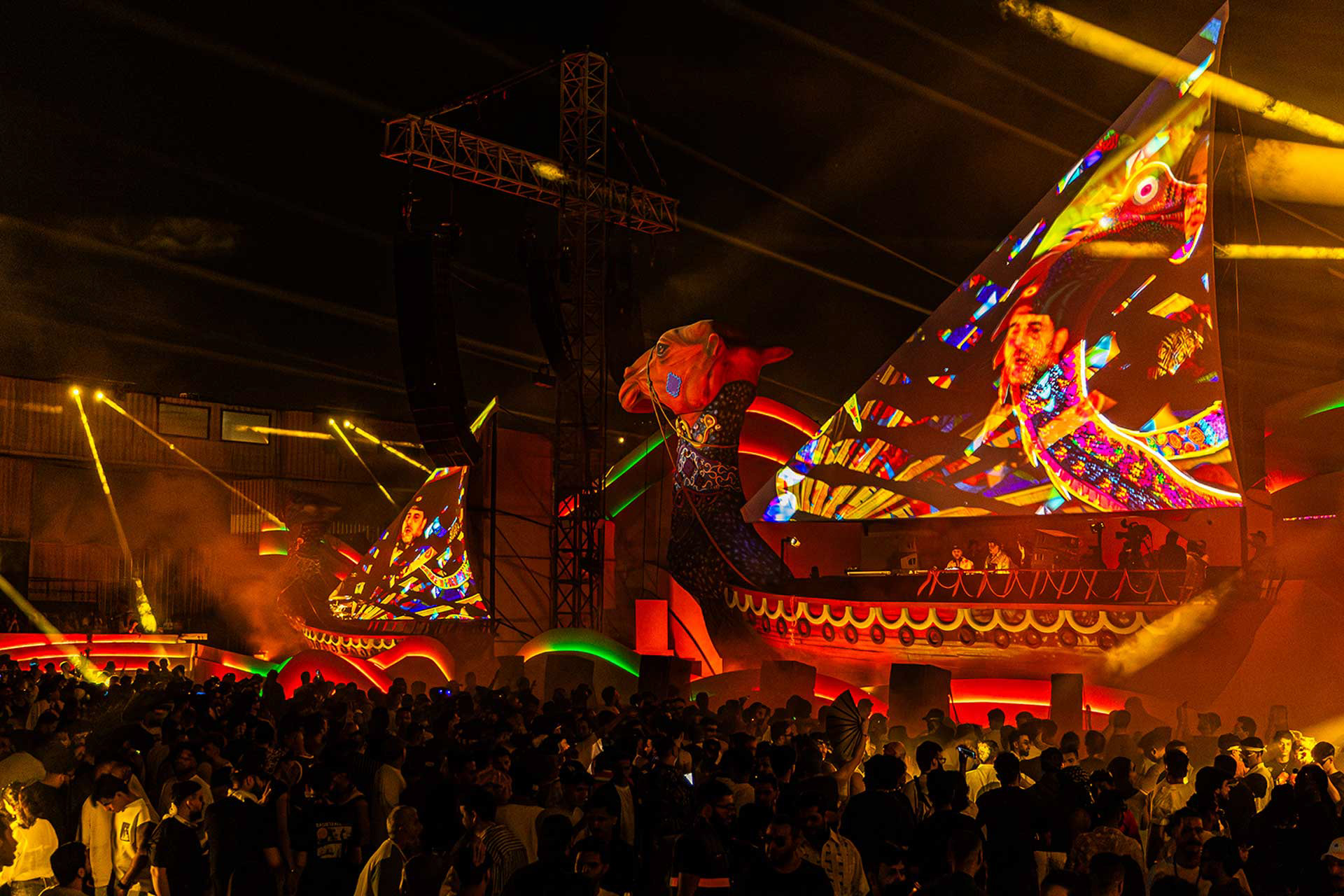 Qafilah Stage Live Set Pics